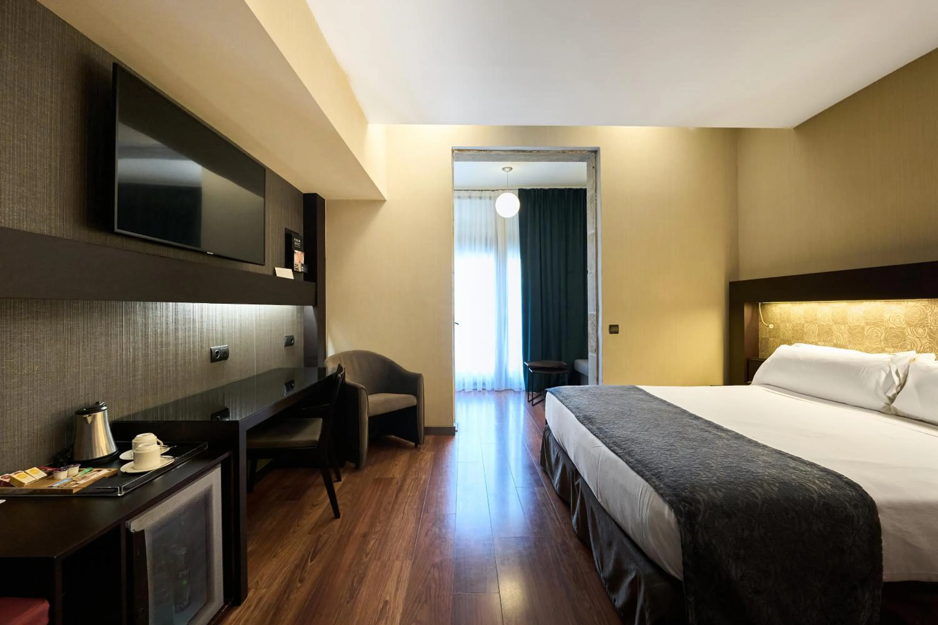 Bed in Catalonia Port