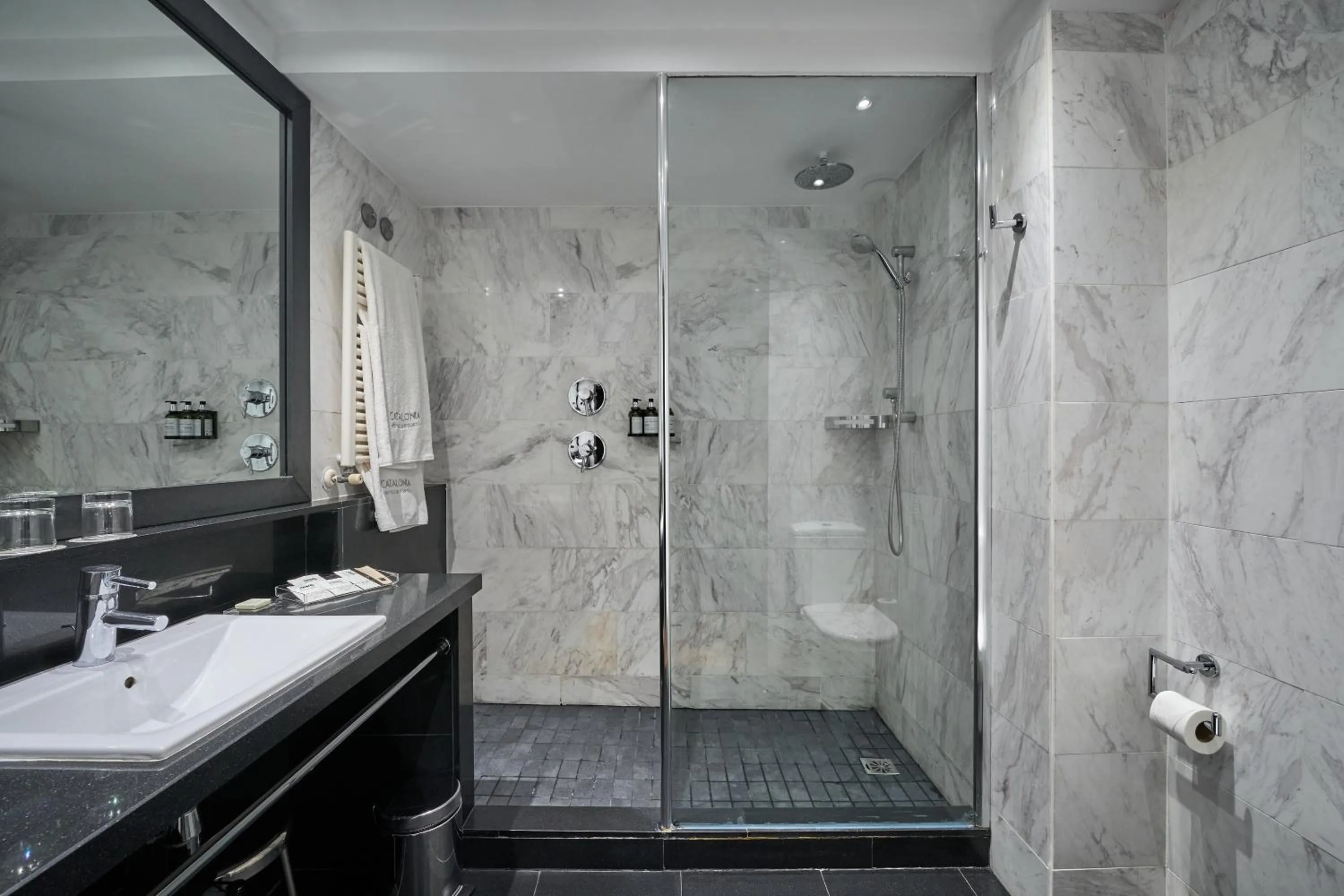 Shower in Catalonia Port