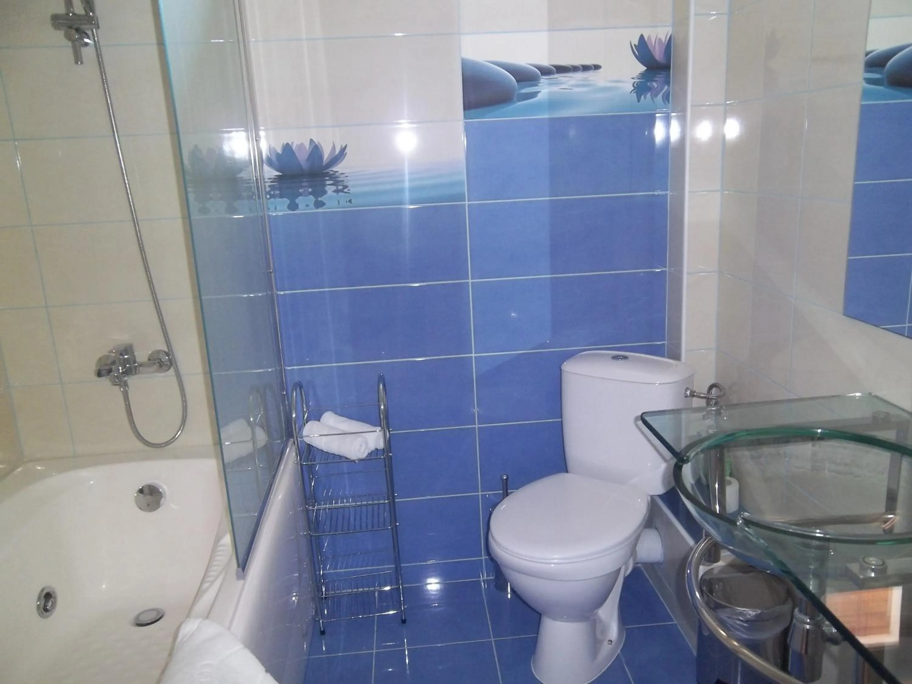 Bathroom in Hotel GabriSa