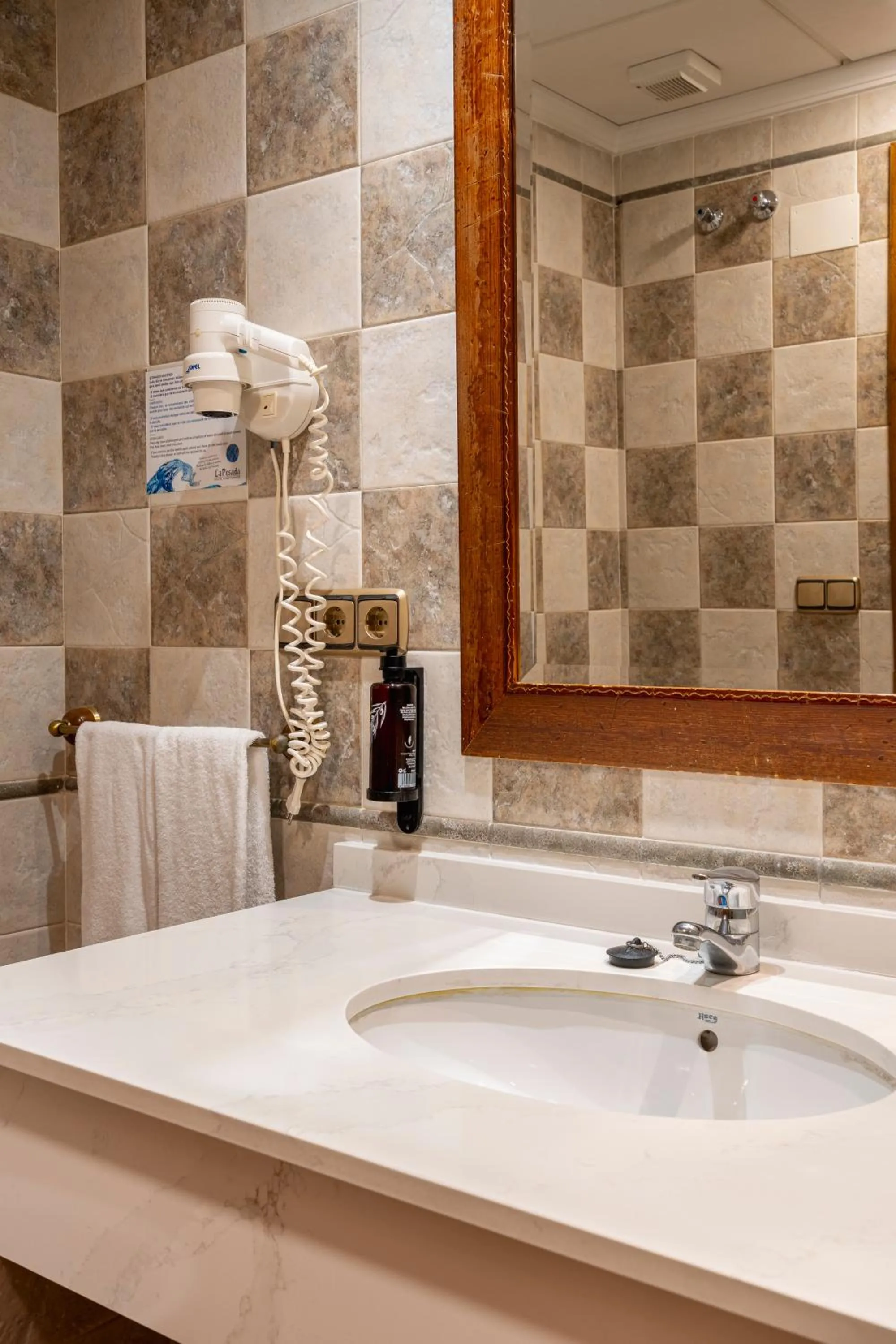 Bathroom in Hostal La Posada