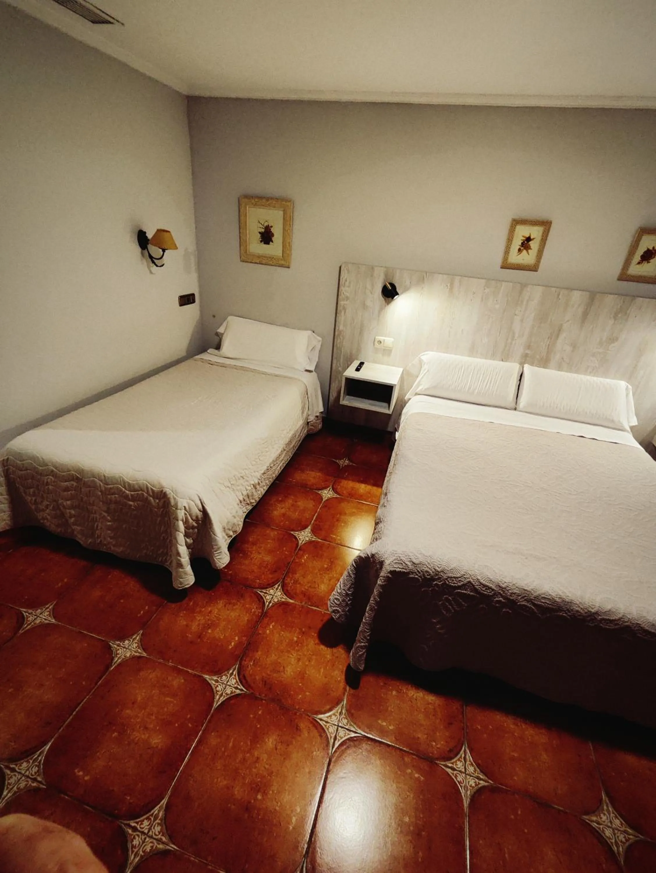 Bedroom, Bed in Hostal La Posada