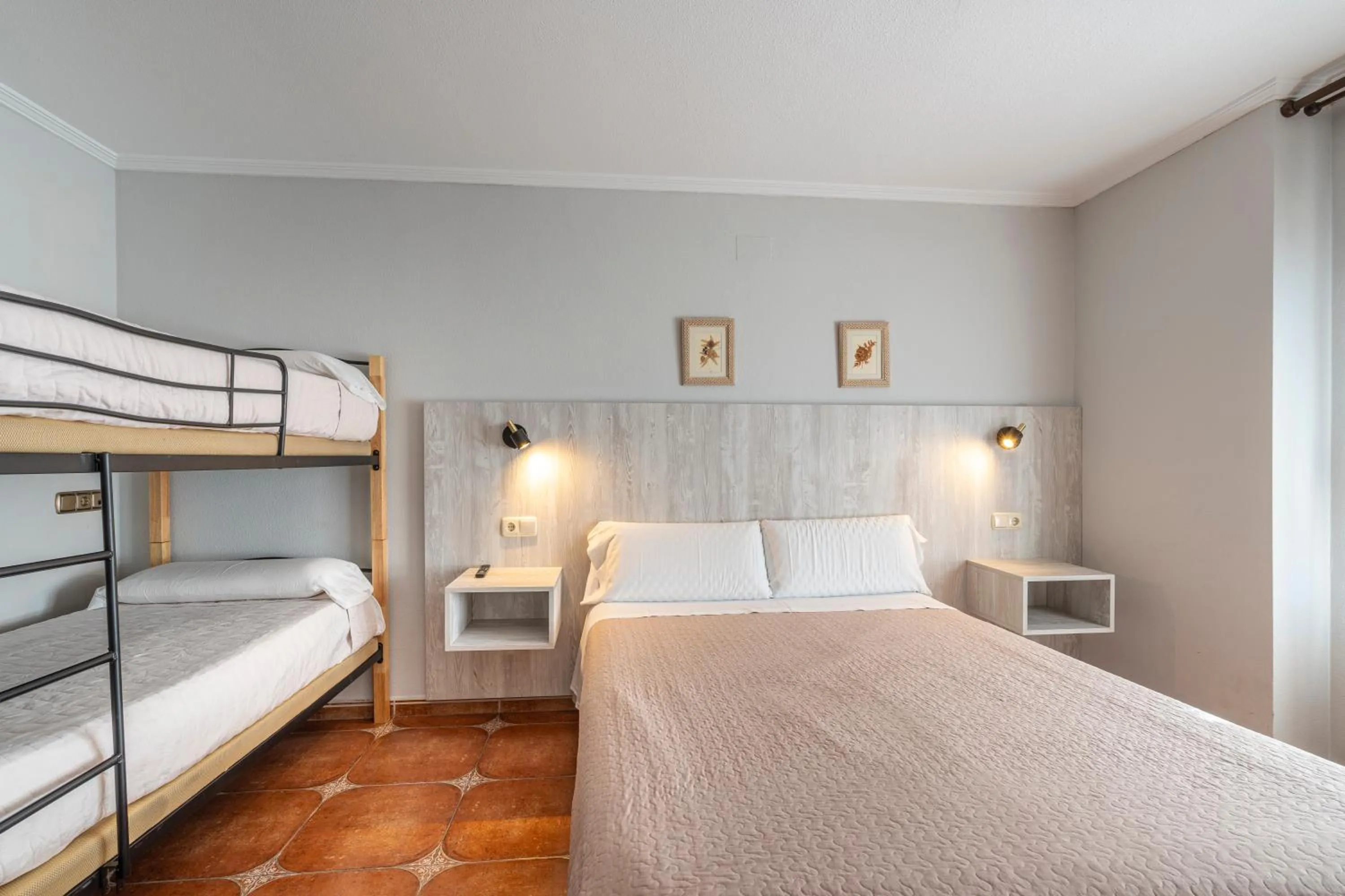 Bed in Hostal La Posada