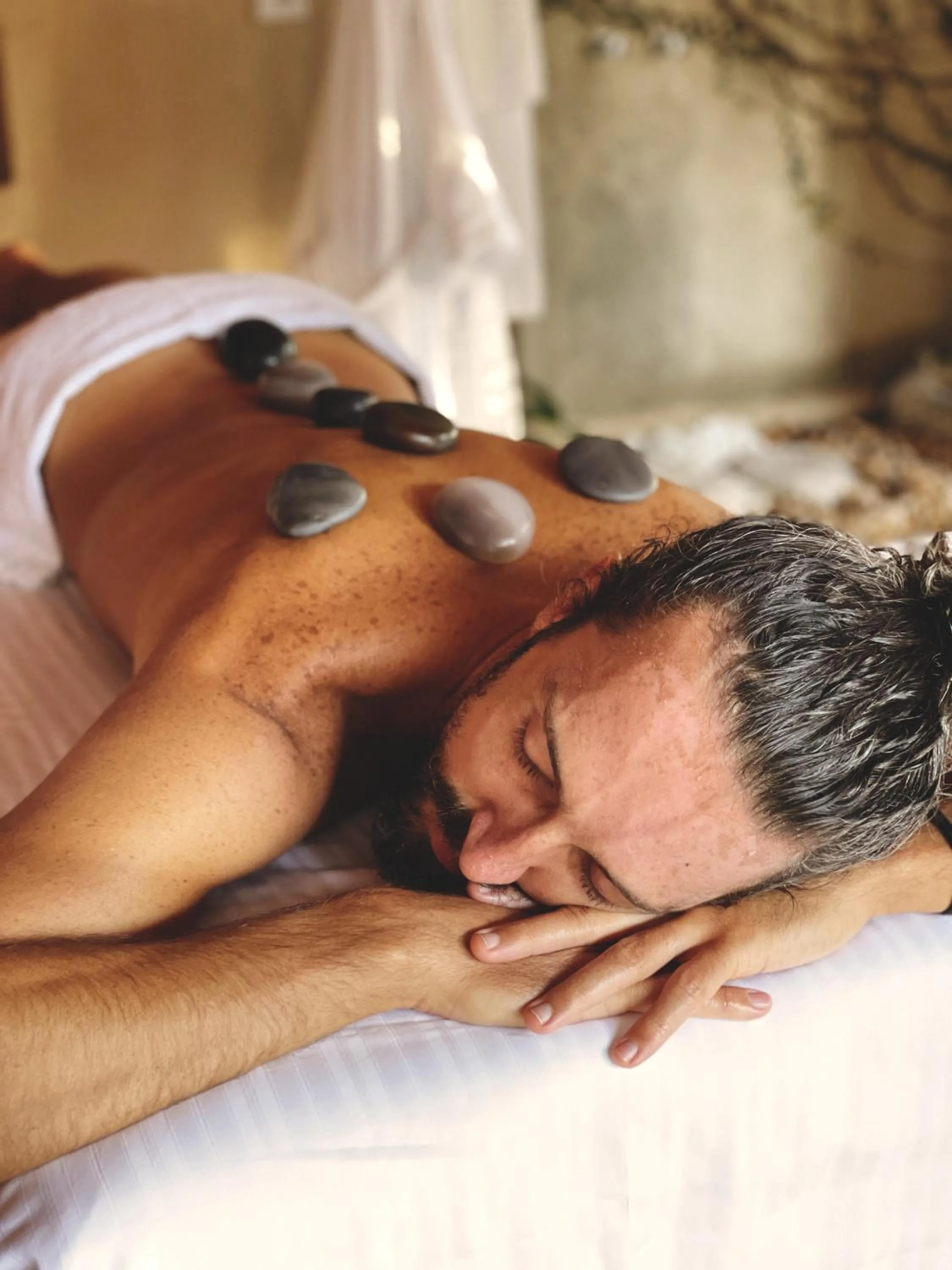 Massage in Paraíso Ecológico Pousada & SPA