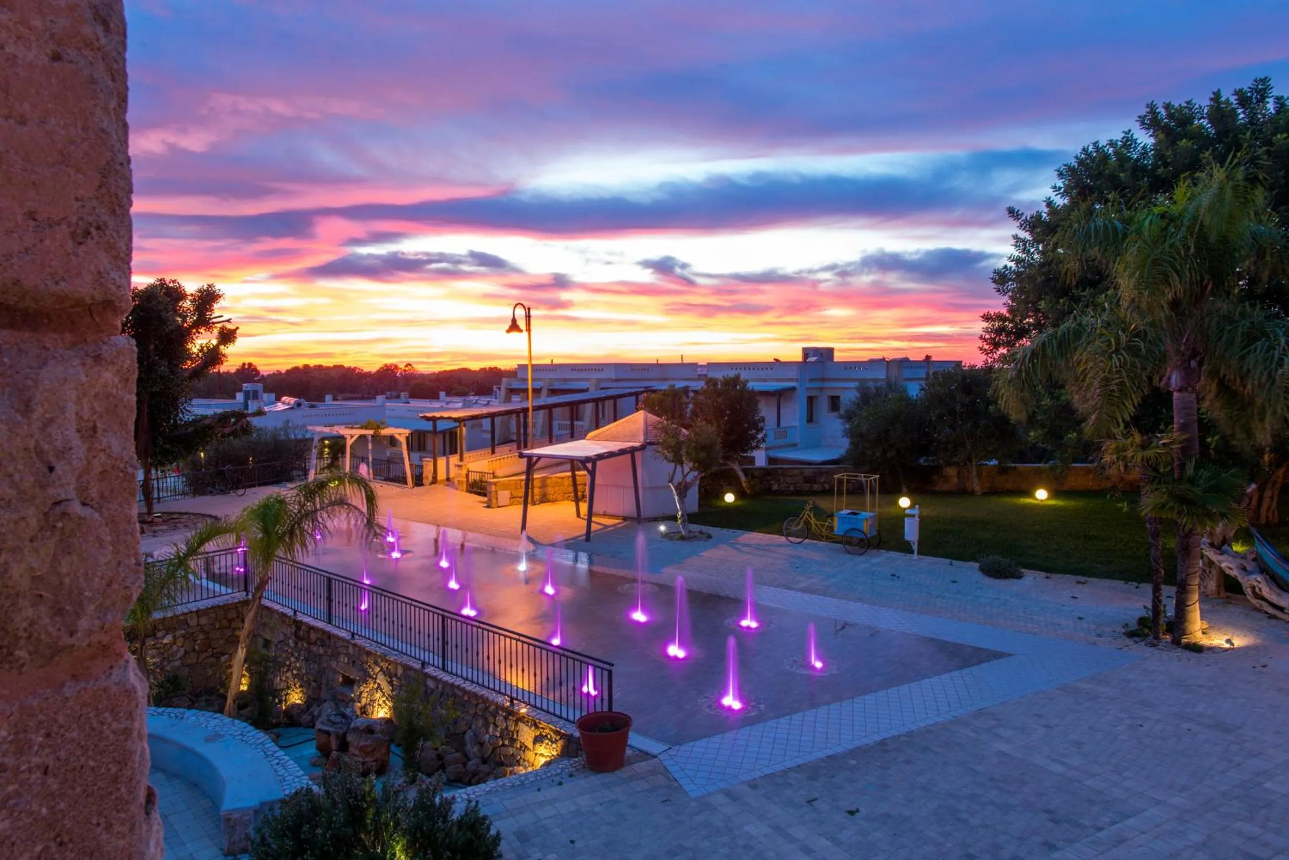 Sunset in Eden Resort Country