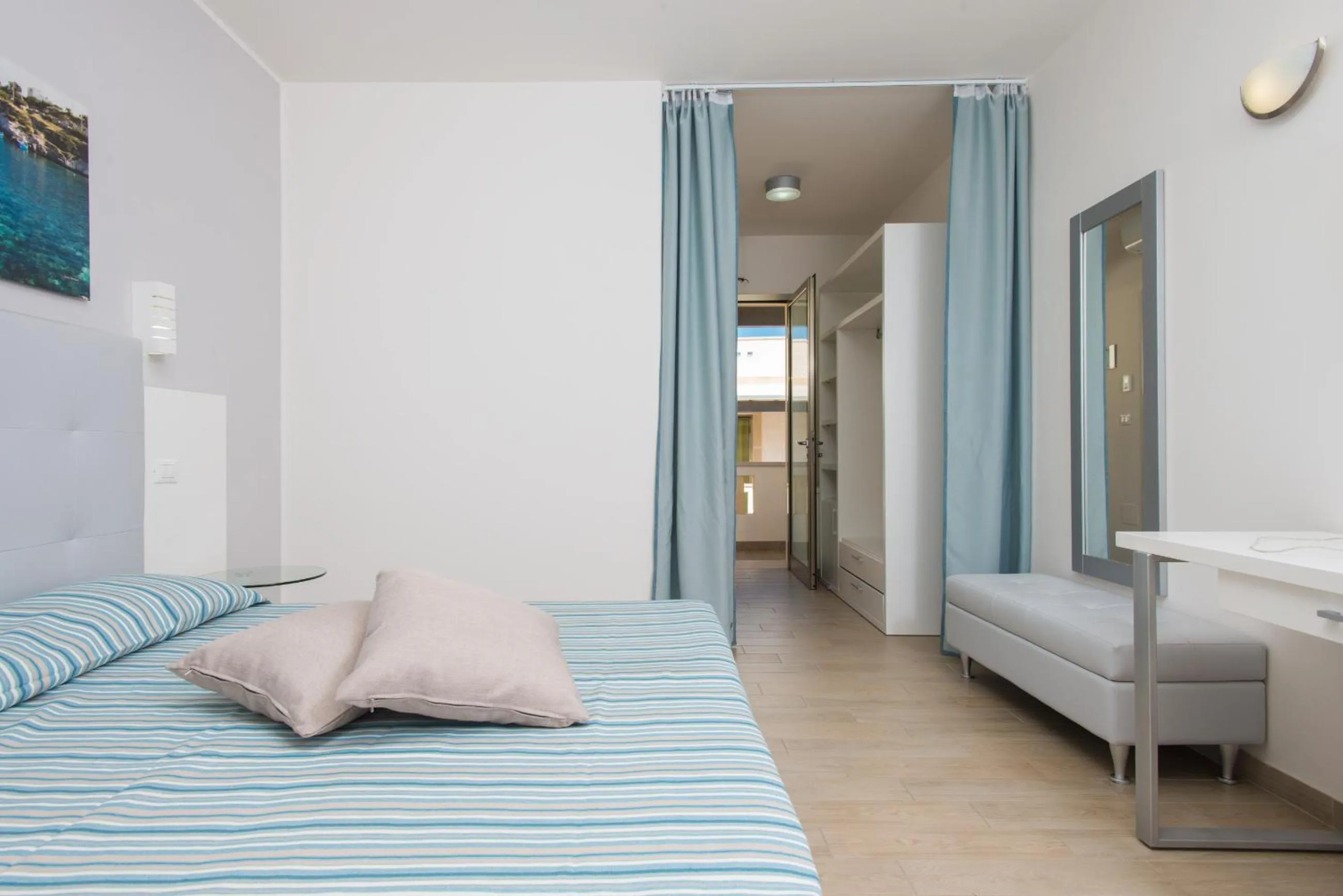 Bed in Eden Resort Country