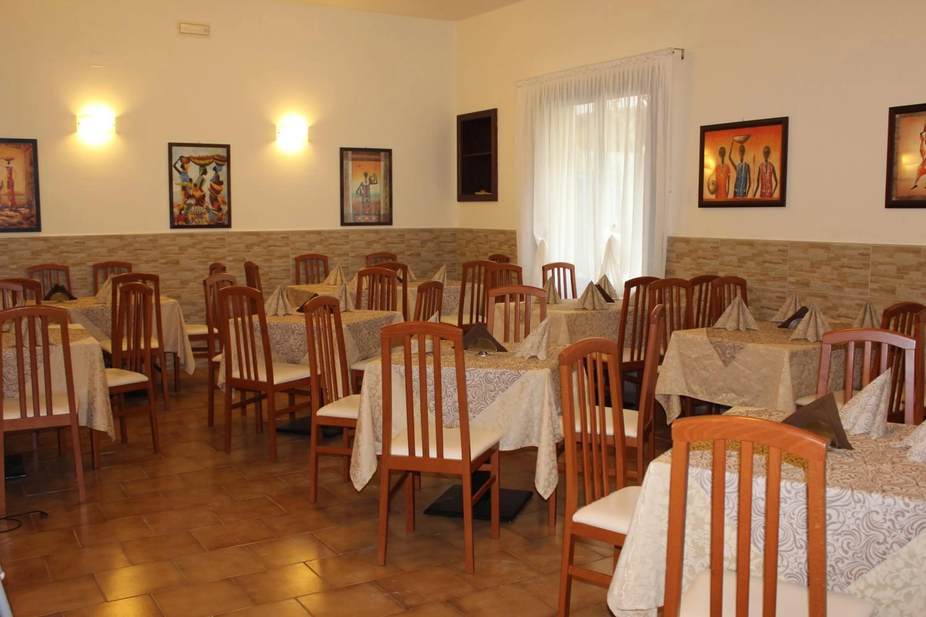 Restaurant/places to eat in Hotel La Pergola