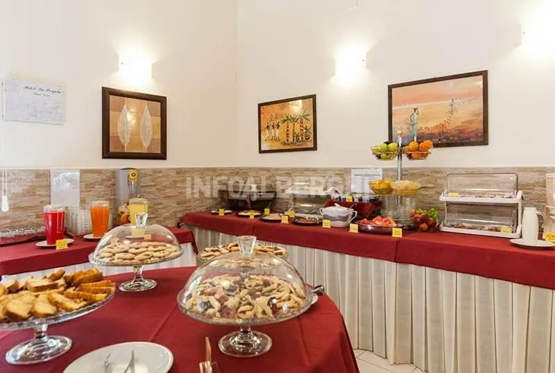 Food and drinks in Hotel La Pergola