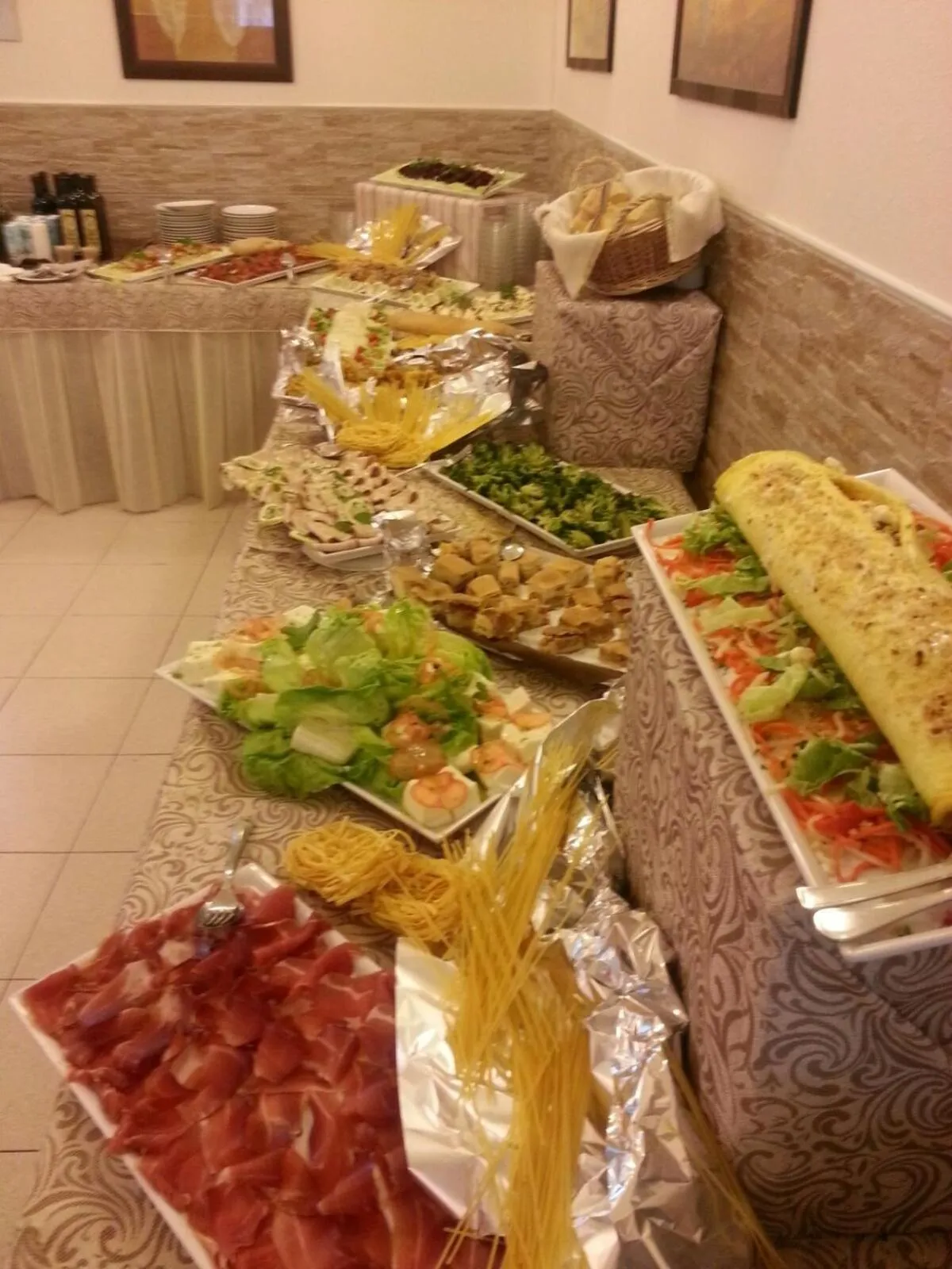 Restaurant/places to eat in Hotel La Pergola