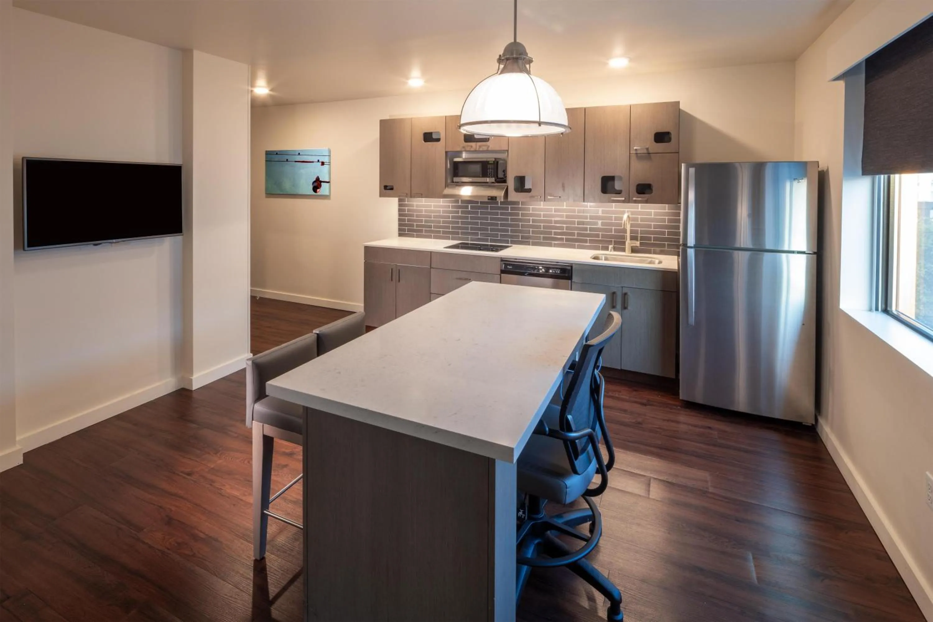 Kitchen or kitchenette in Hyatt House Seattle Downtown