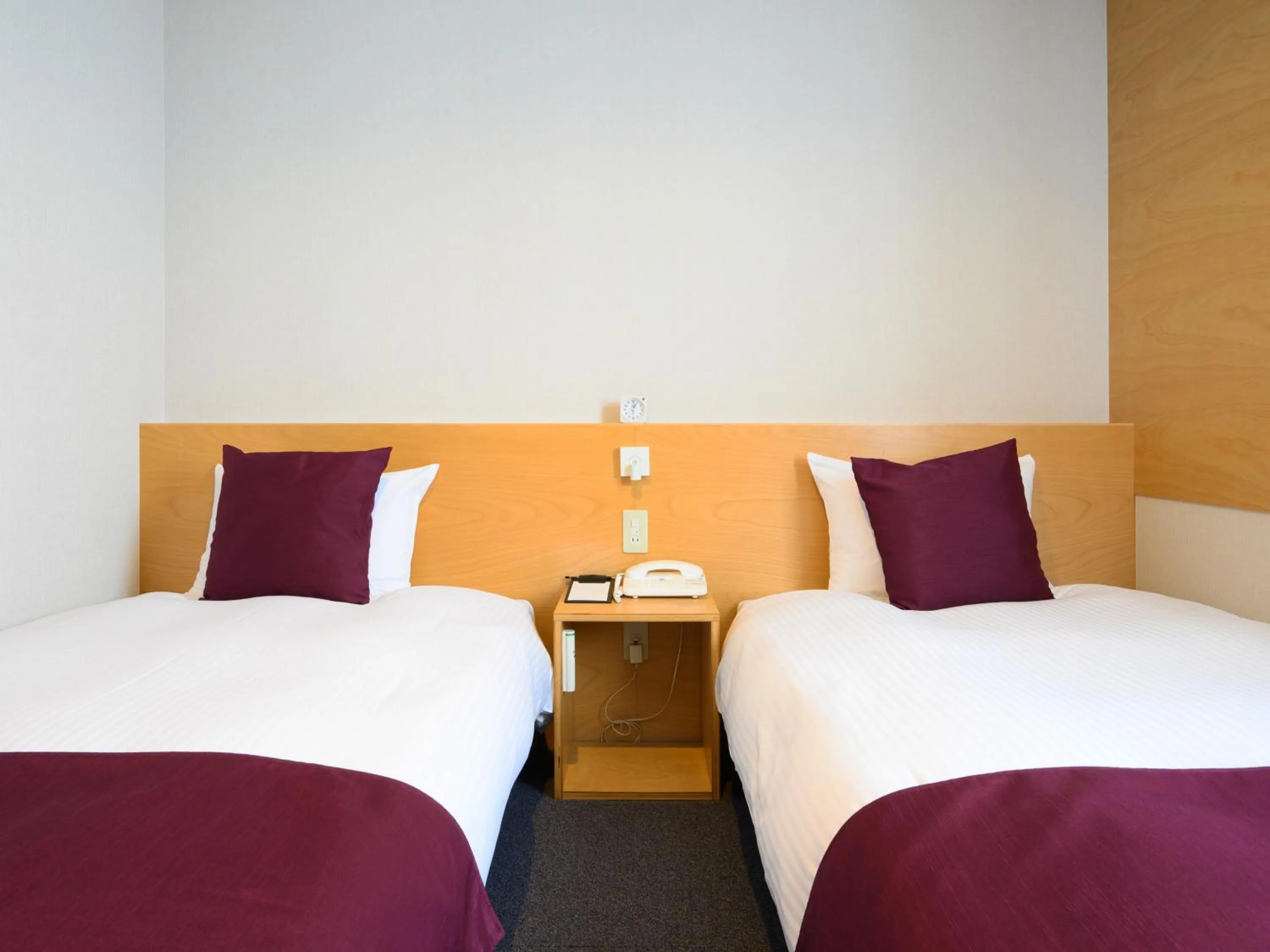 Photo of the whole room, Bed in hotel miura kaen