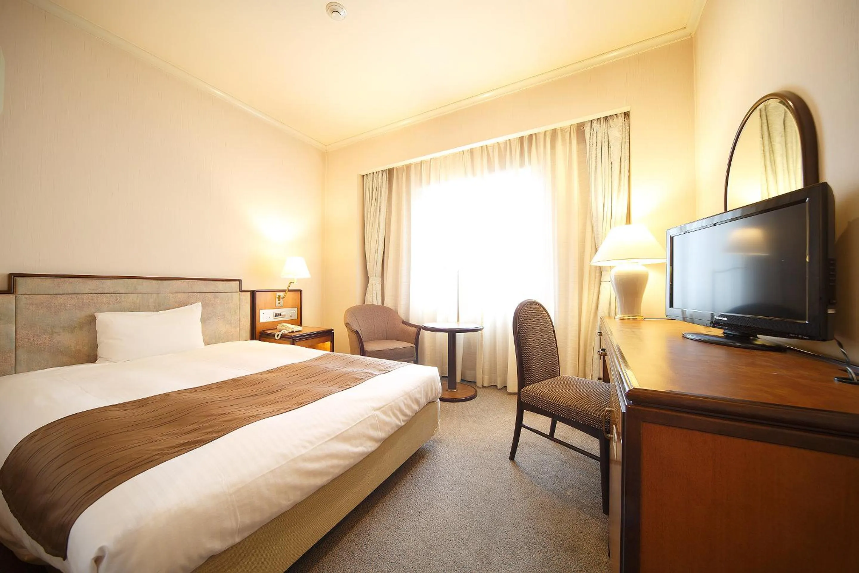 Photo of the whole room, Bed in Hotel New Omi