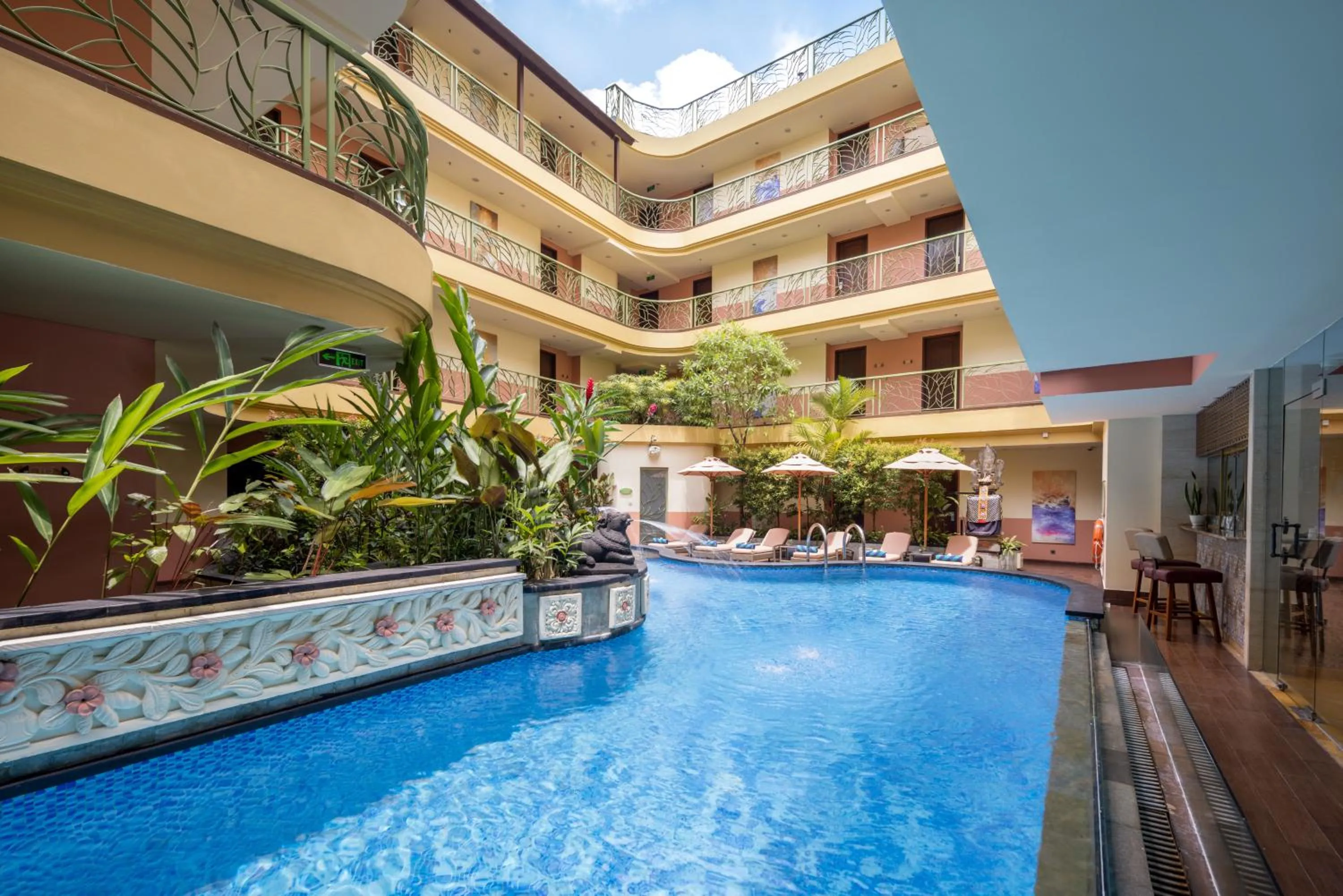 Swimming pool in SenS Hotel and Spa