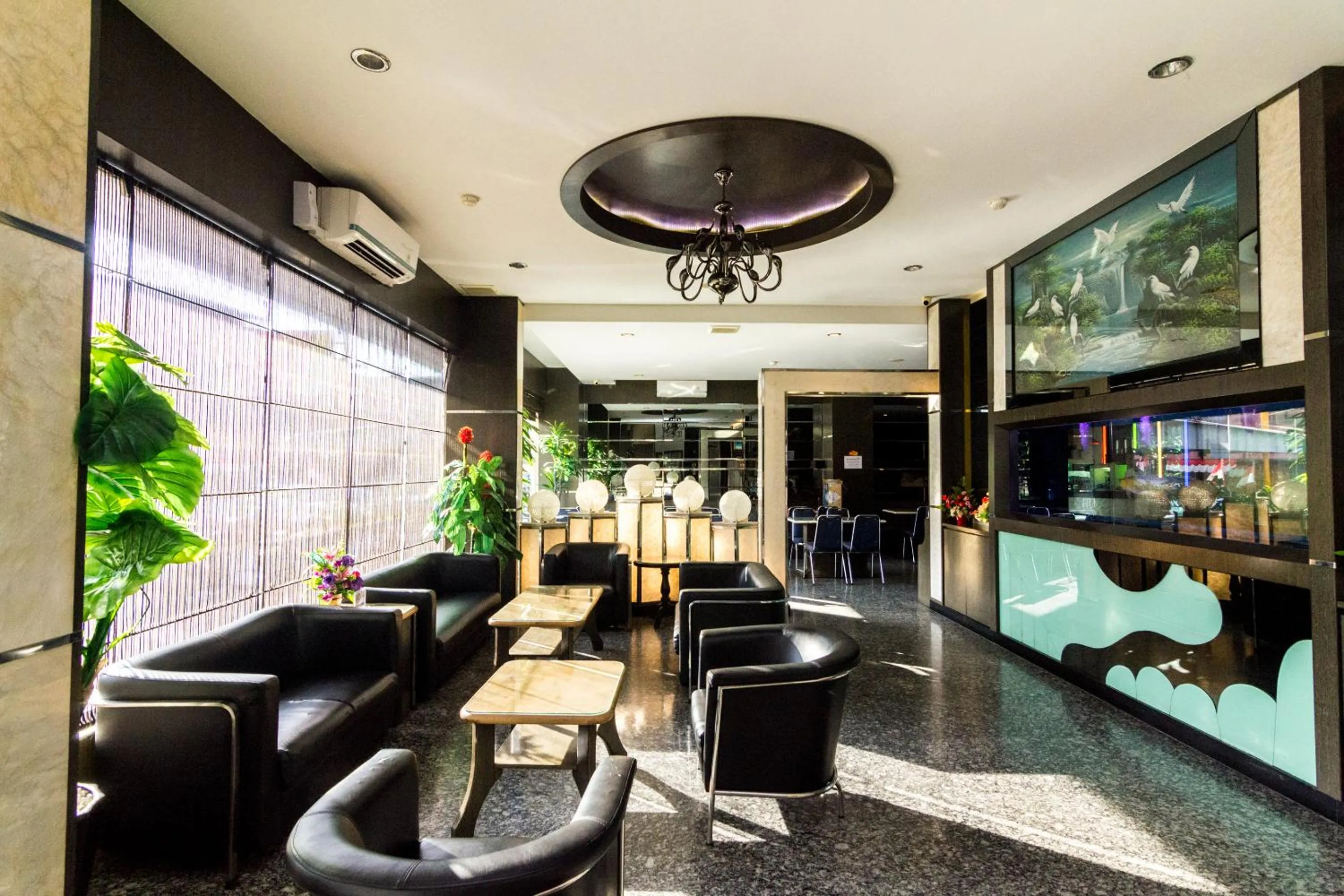 Lobby or reception in Lovina Inn - Nagoya Batam