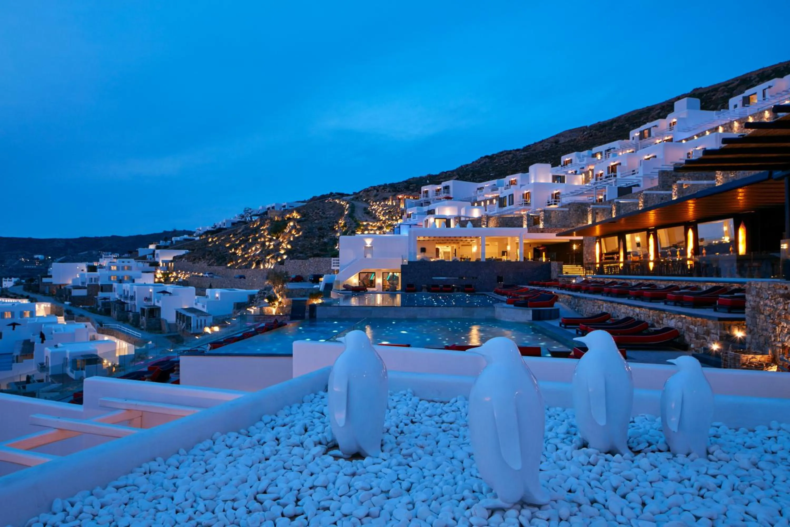 Lounge or bar in Myconian Avaton, a Member of Design Hotels