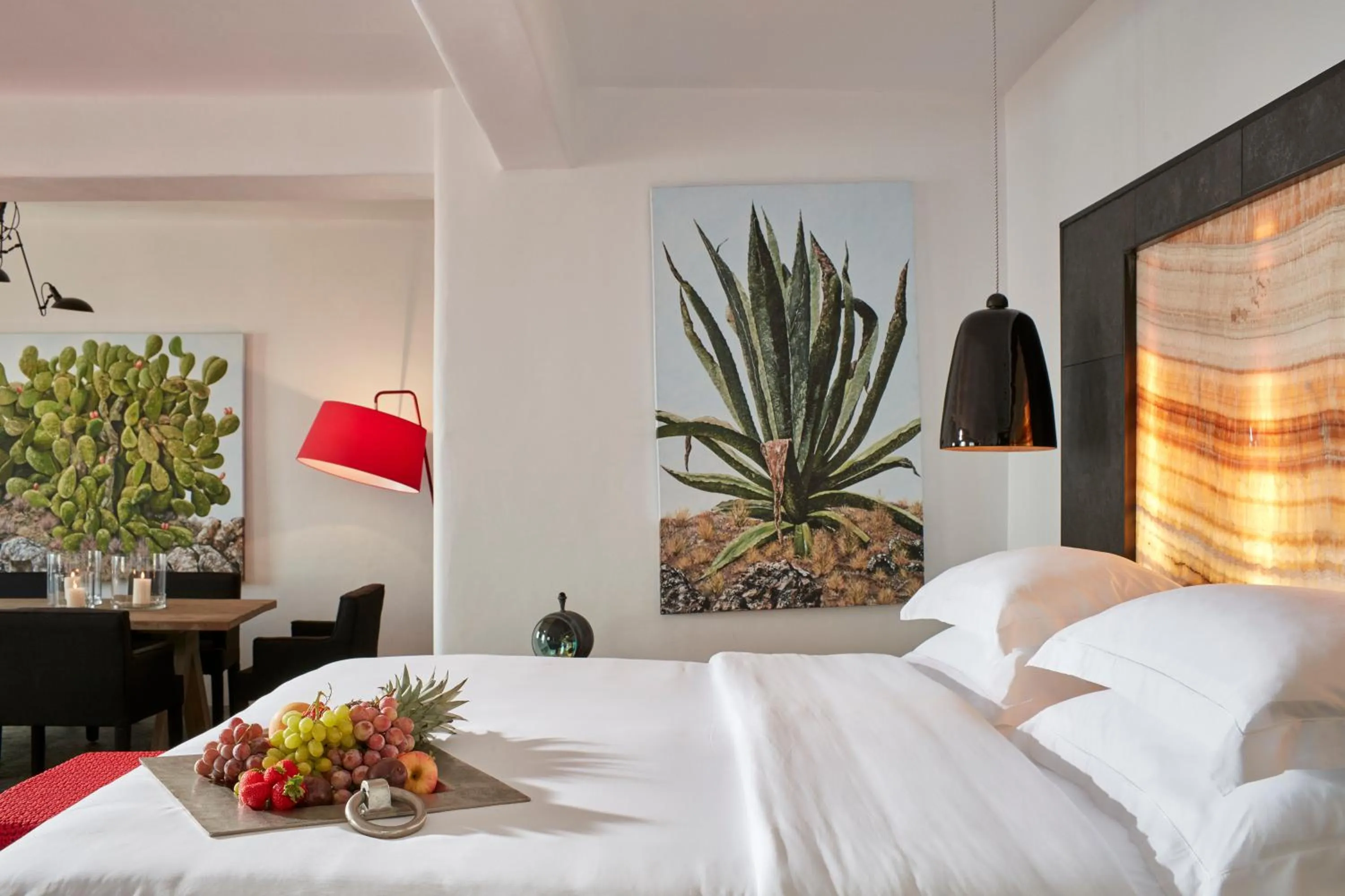 Photo of the whole room, Bed in Myconian Avaton, a Member of Design Hotels