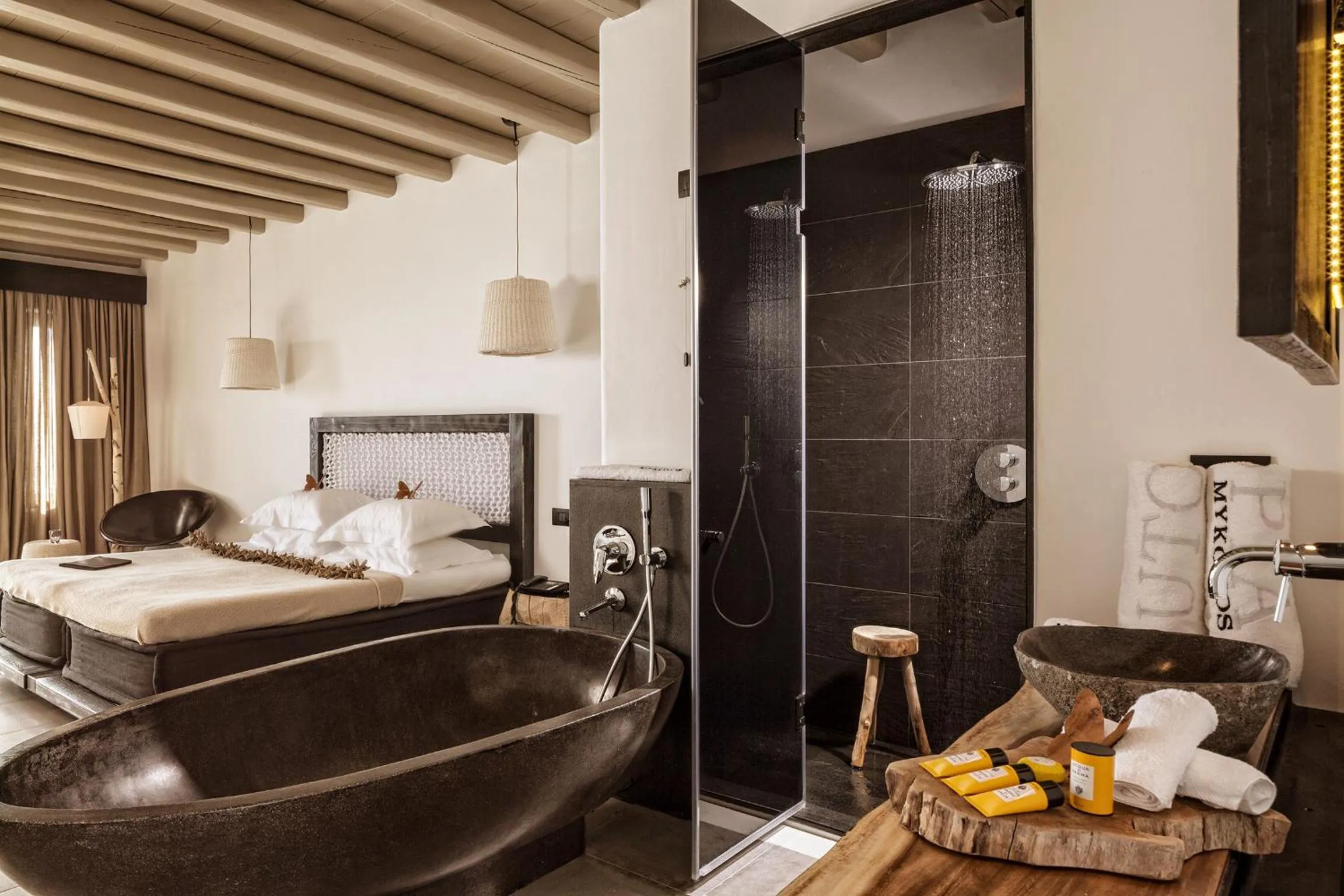 Bedroom, Bed in Myconian Utopia Relais & Chateaux