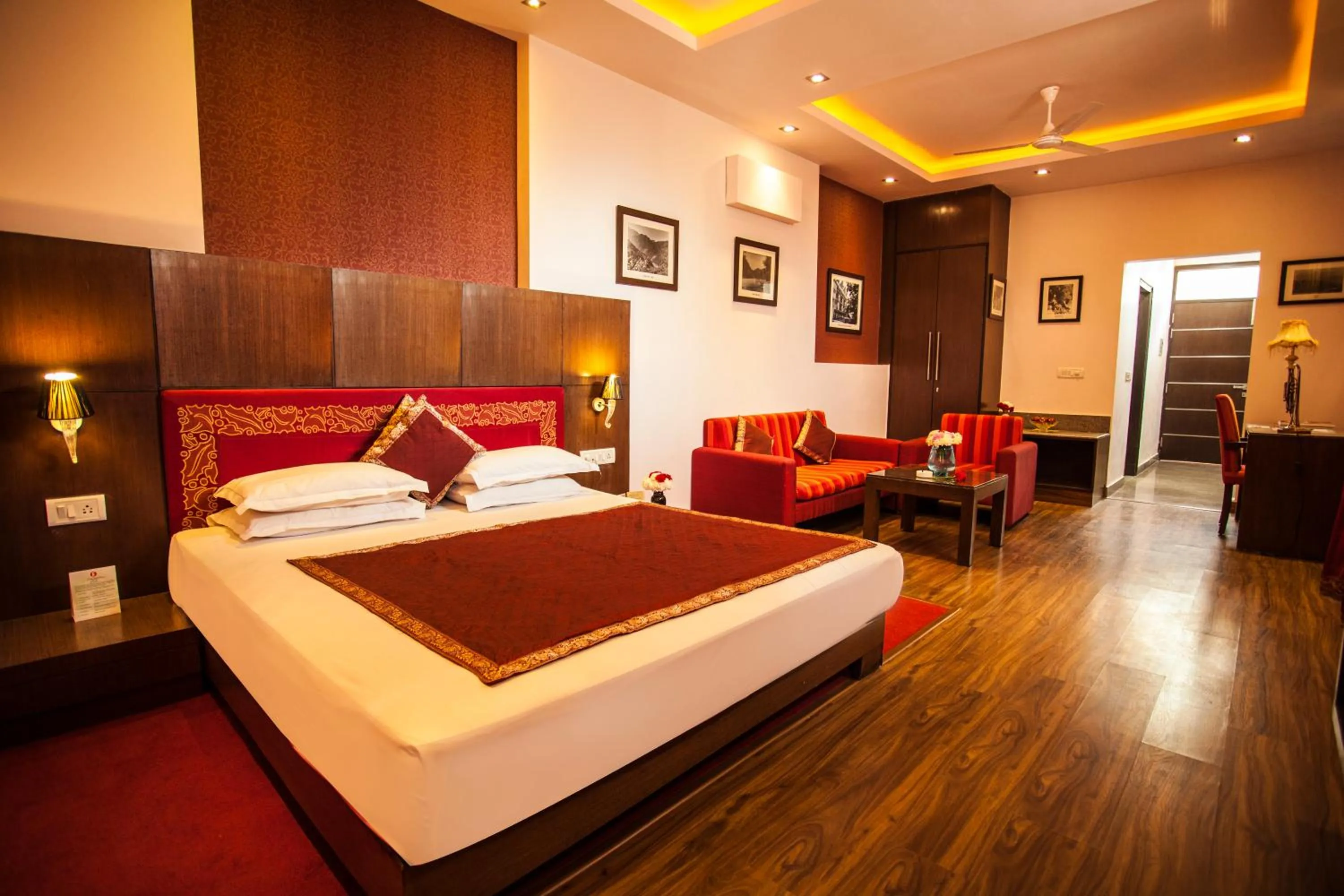 Bed in Flag House Resort