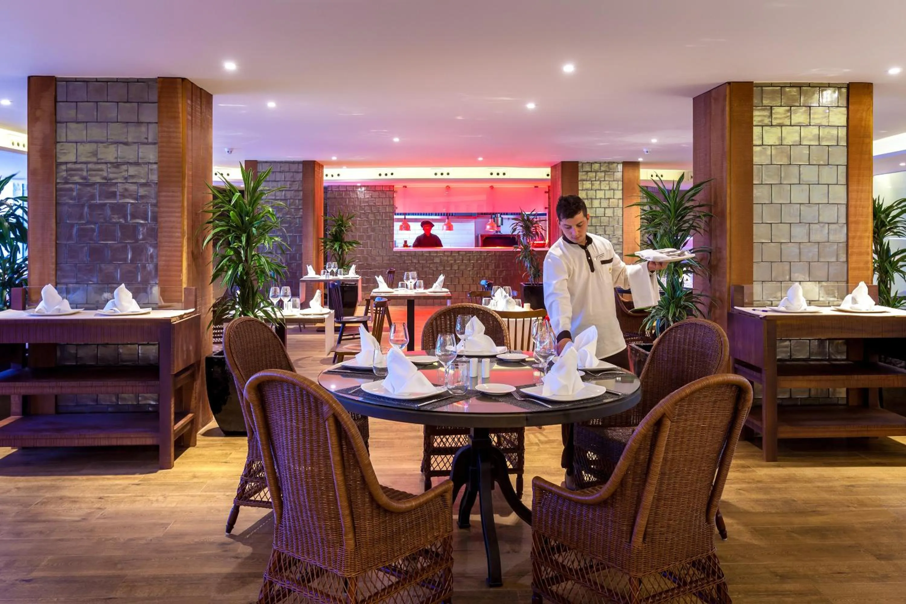 Restaurant/places to eat in Tigotan Lovers & Friends Playa de las Americas - Adults Only (+18)