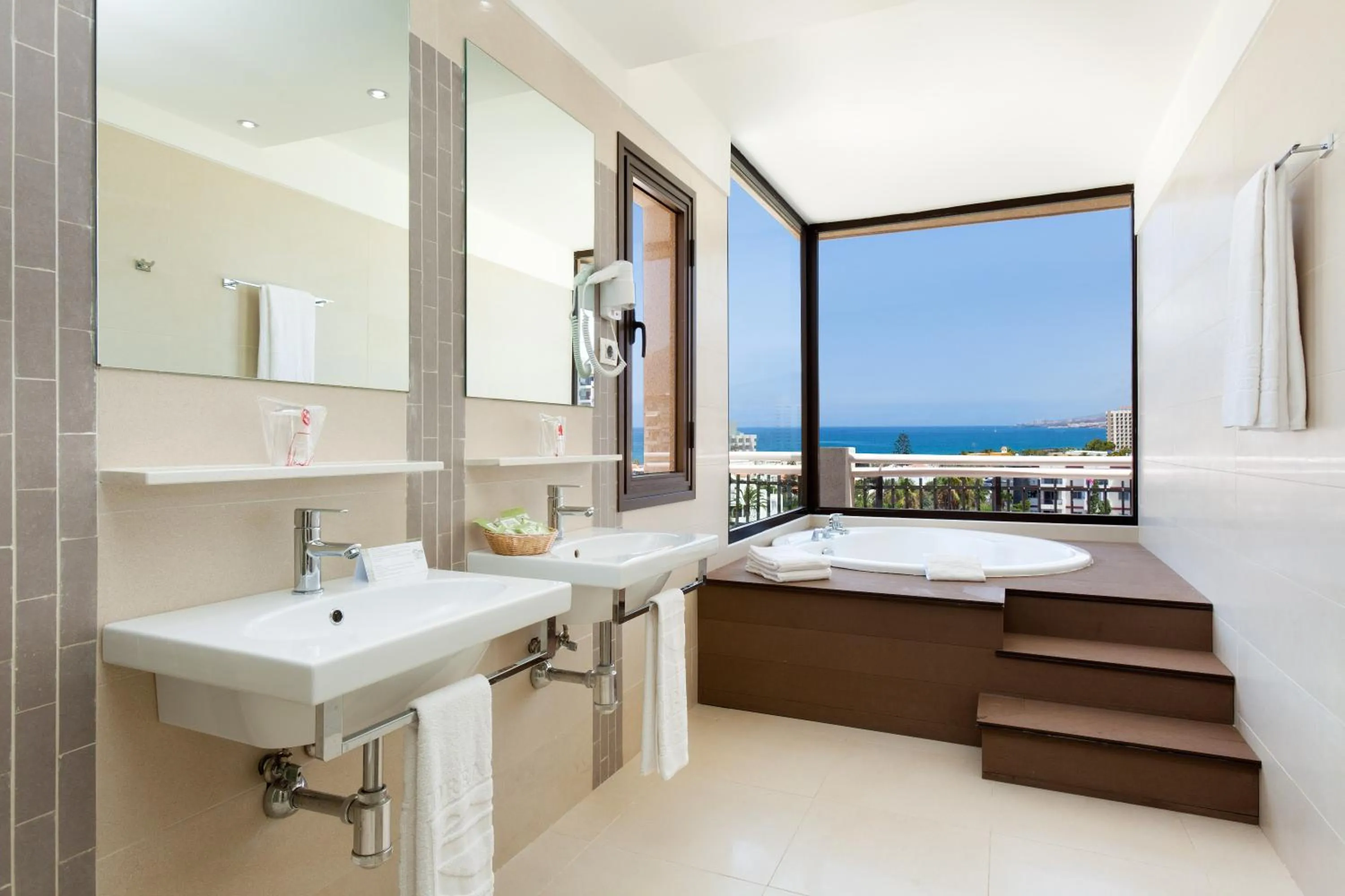 Bathroom in Tigotan Lovers & Friends Playa de las Americas - Adults Only (+18)