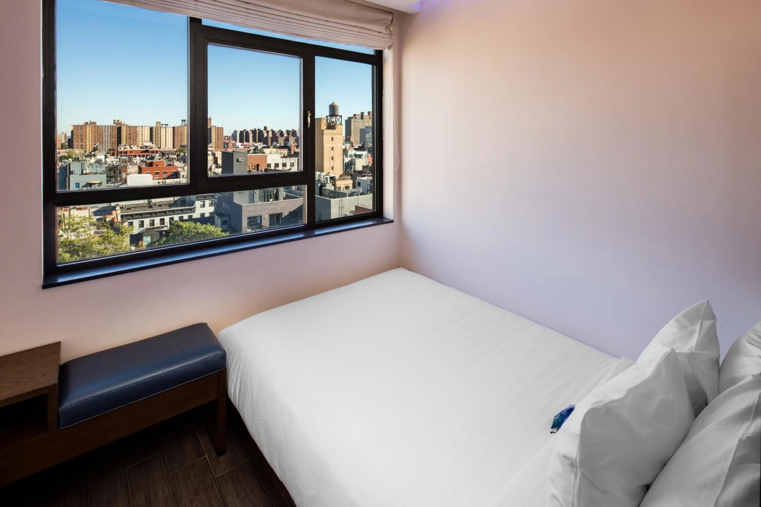 TV and multimedia, Bed in Orchard Street Hotel