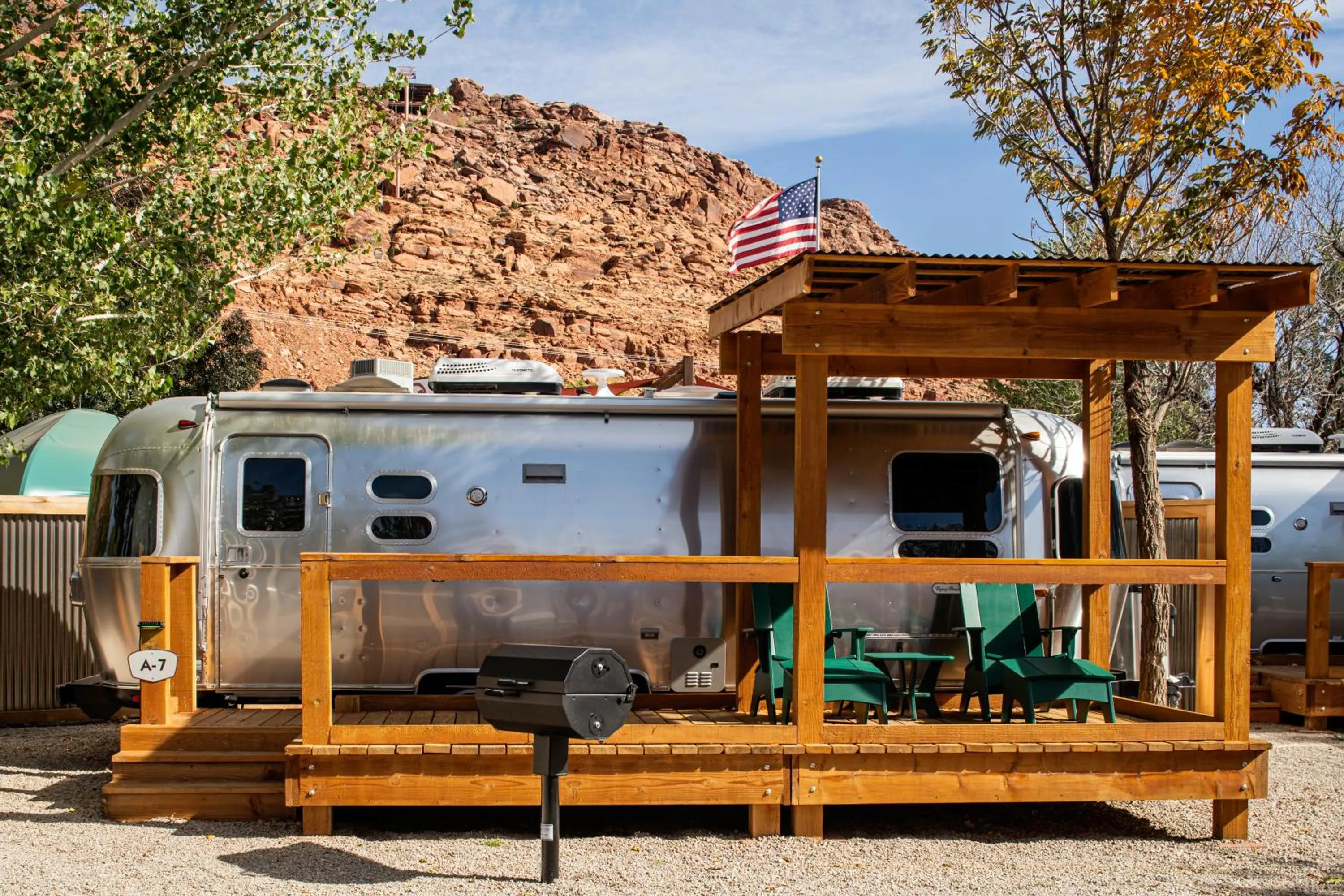 Property building in Sun Outdoors Arches Gateway