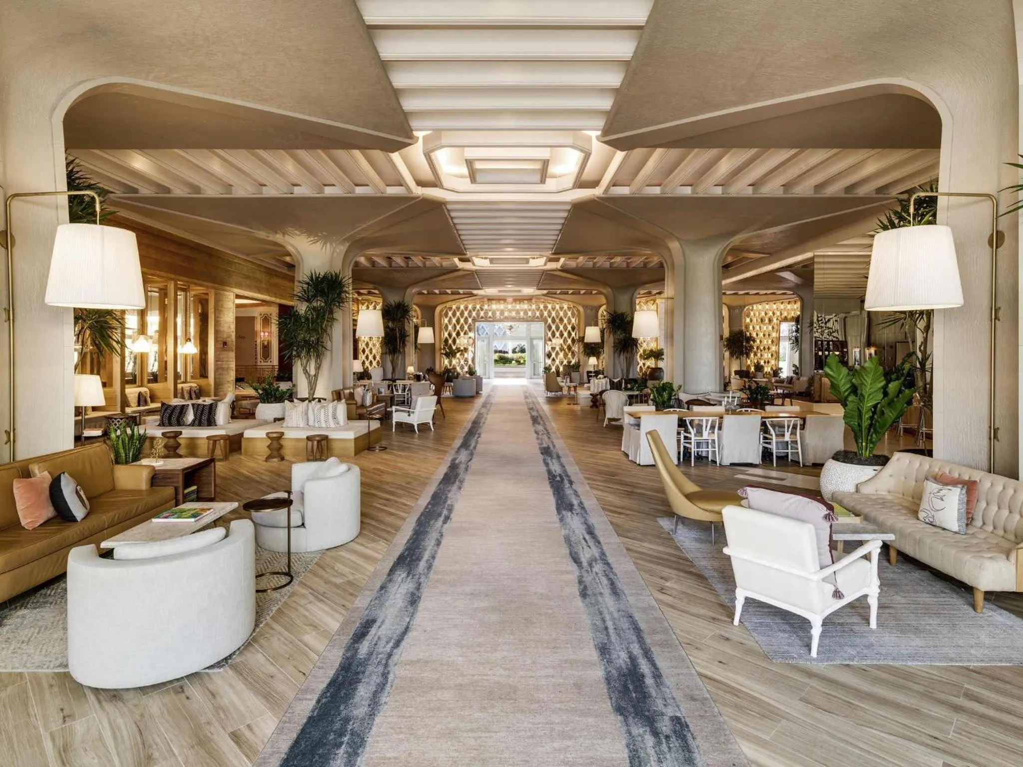 Restaurant/places to eat in SLS at Baha Mar