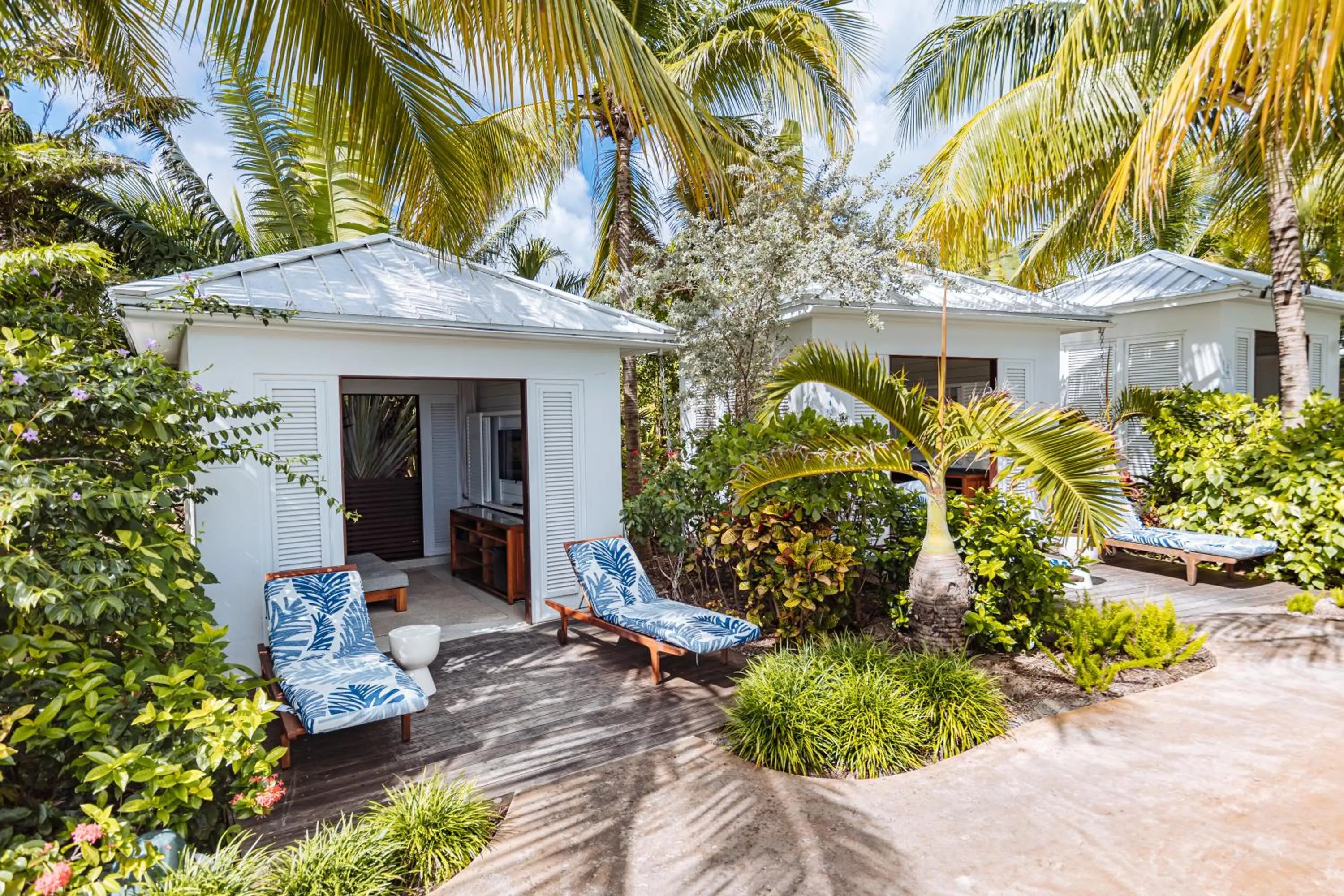 Swimming pool in SLS at Baha Mar