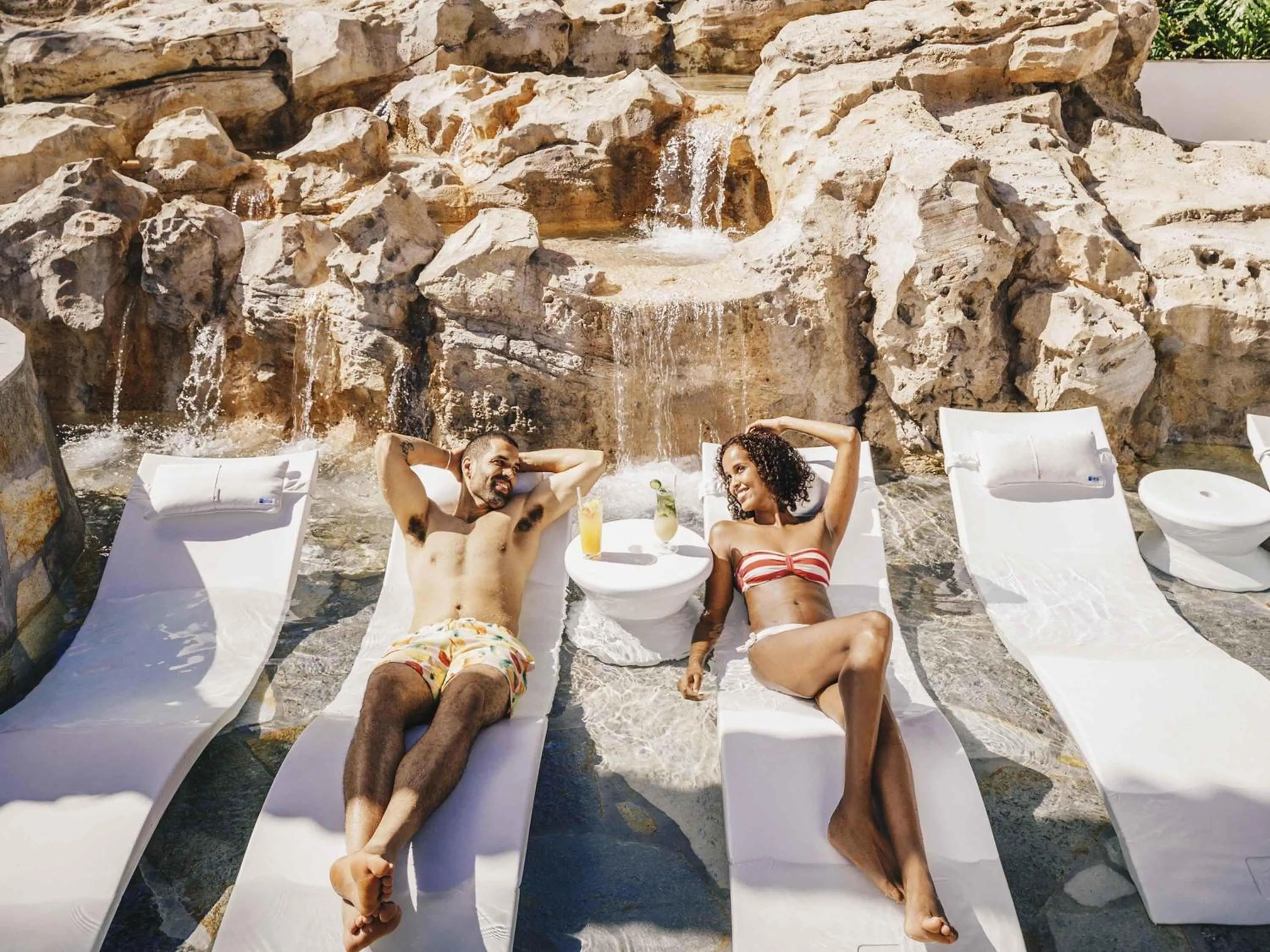 Restaurant/places to eat in SLS at Baha Mar