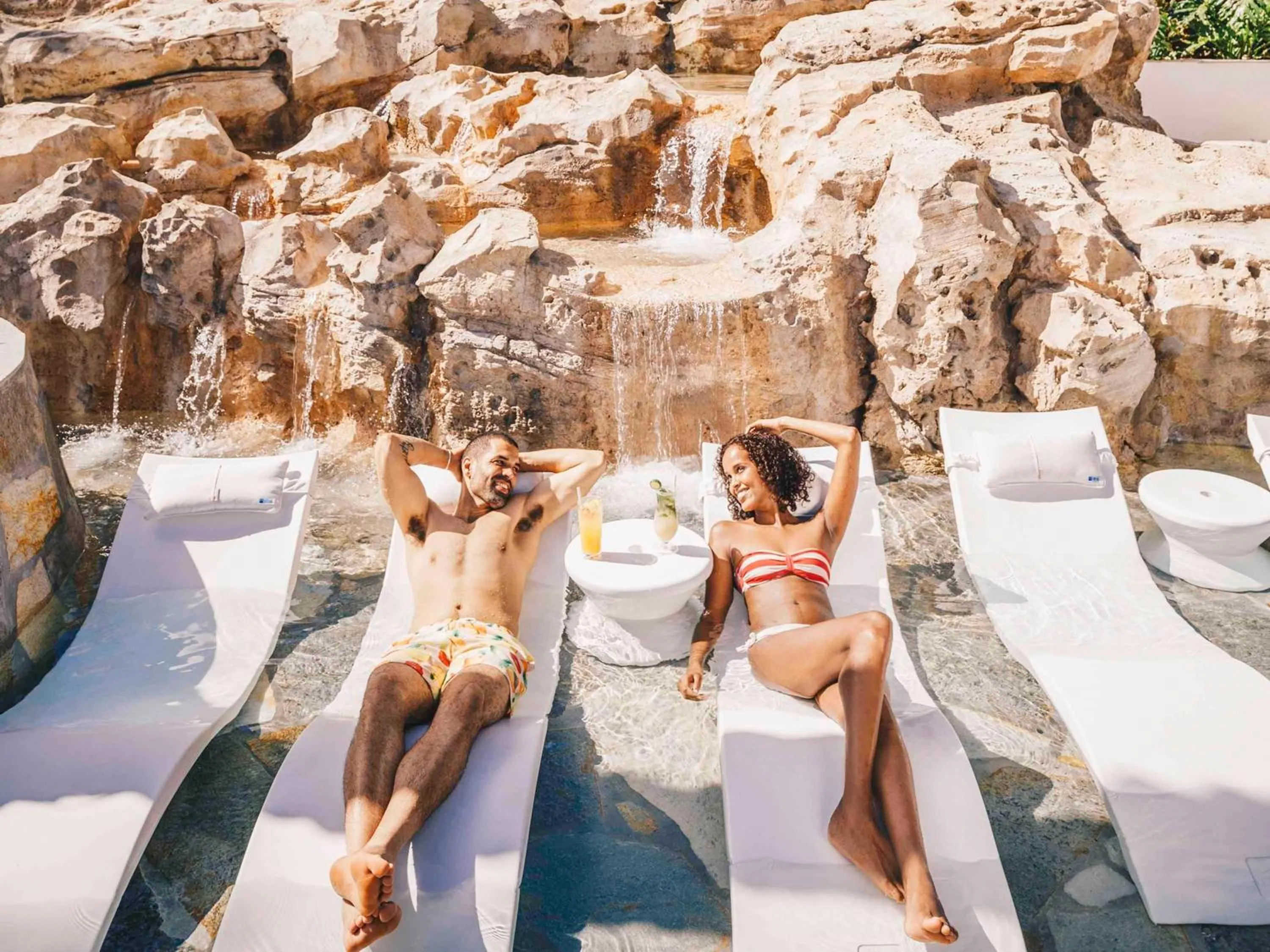 Restaurant/places to eat in SLS at Baha Mar