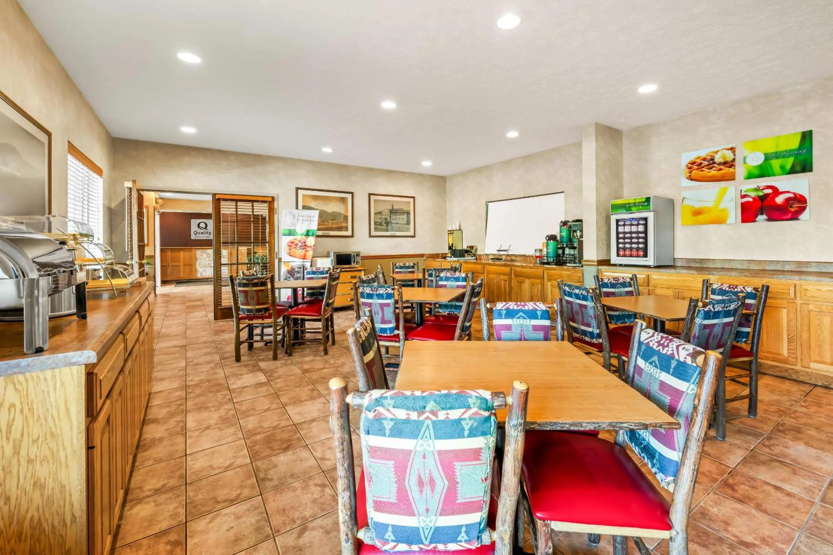 Breakfast in Quality Inn & Suites Big Stone Gap