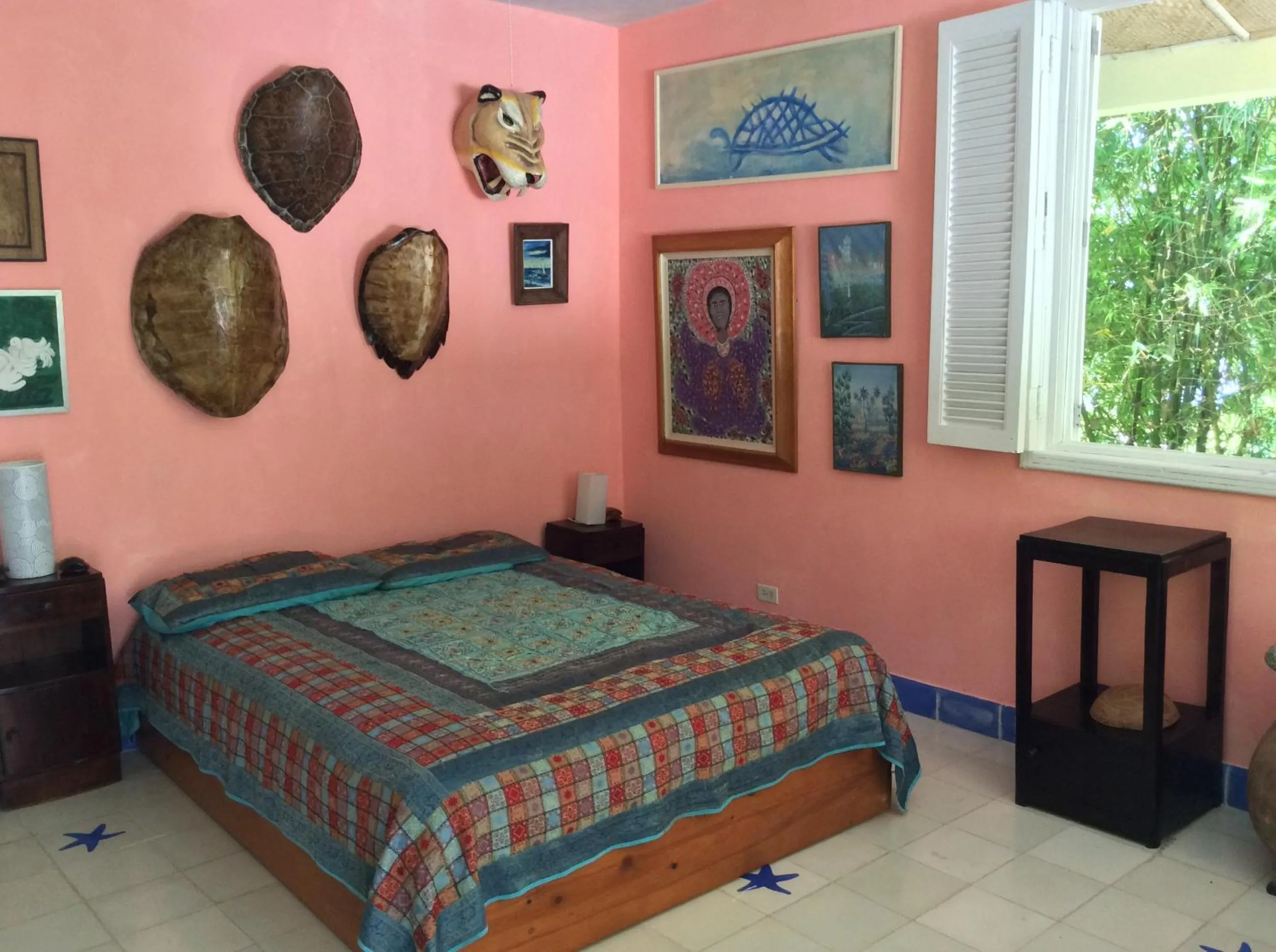 Decorative detail, Bed in Suites la Colline