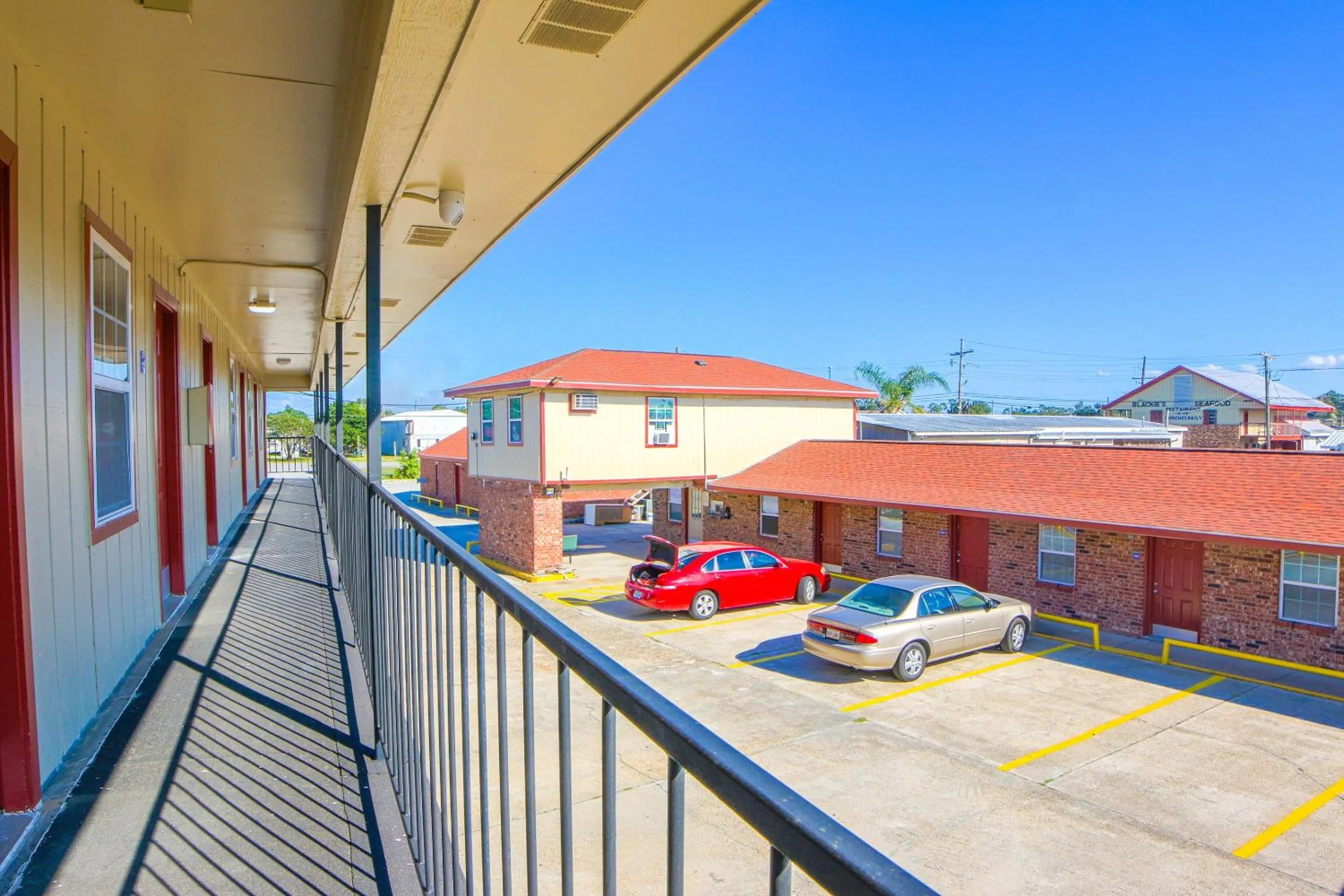 Lobby or reception in Economy Inn By OYO Lockport near Houma