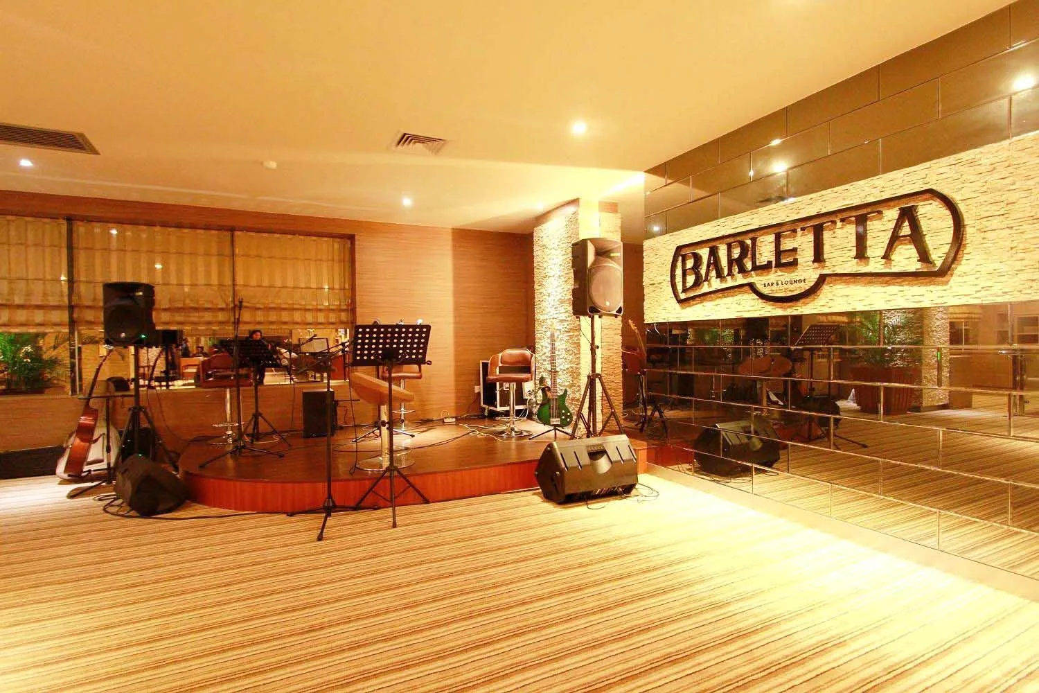 Lounge or bar in Da Vienna Boutique Hotel