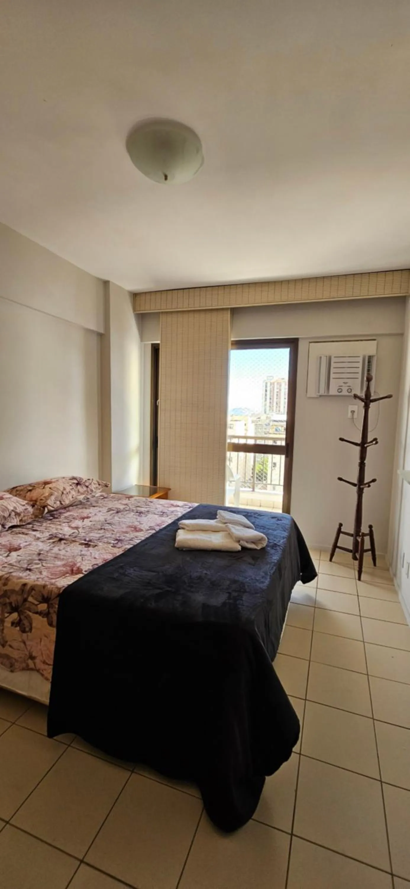 Bed in SCR- Ipanema- 2 Qts com Piscina Sauna Varanda e Garagem