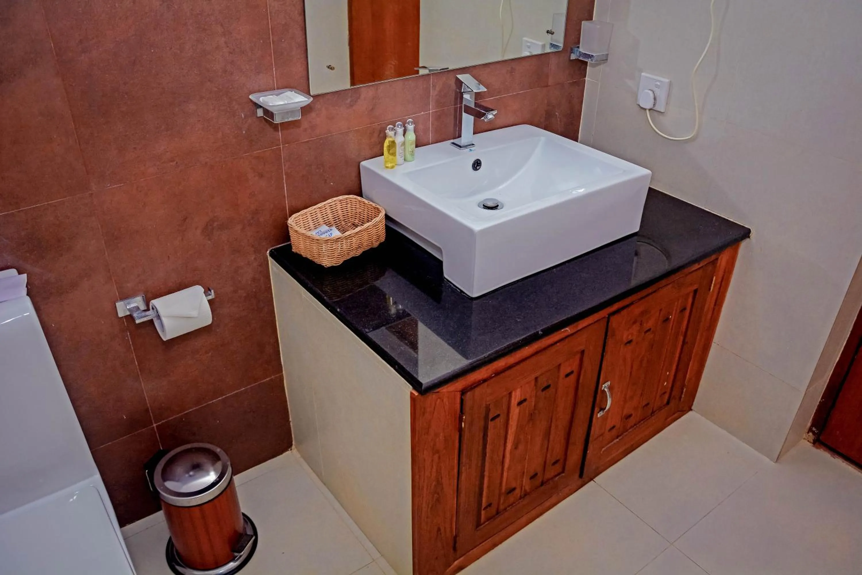 Bathroom in Hotel Tamarind Tree