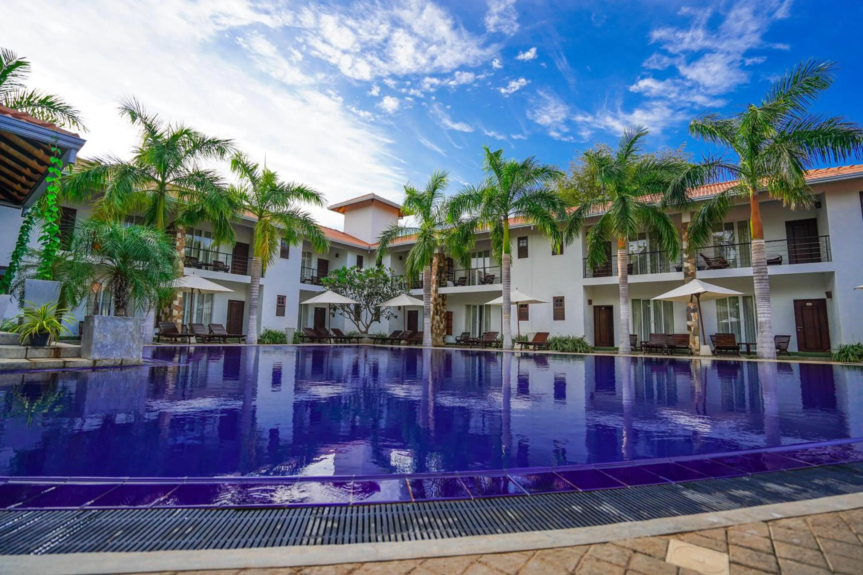 Property building in Hotel Tamarind Tree