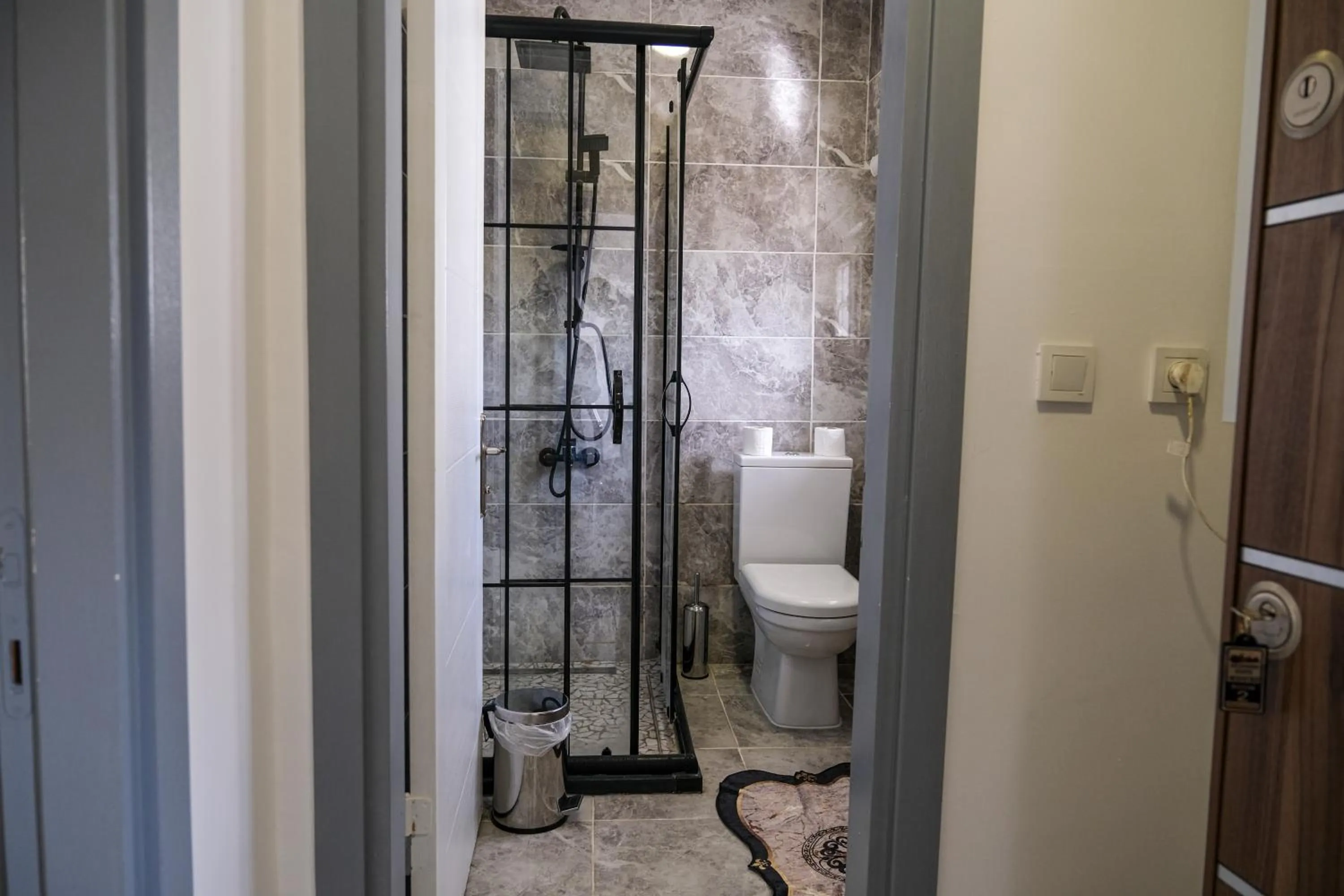Shower in Taksim Neo Pera Suites