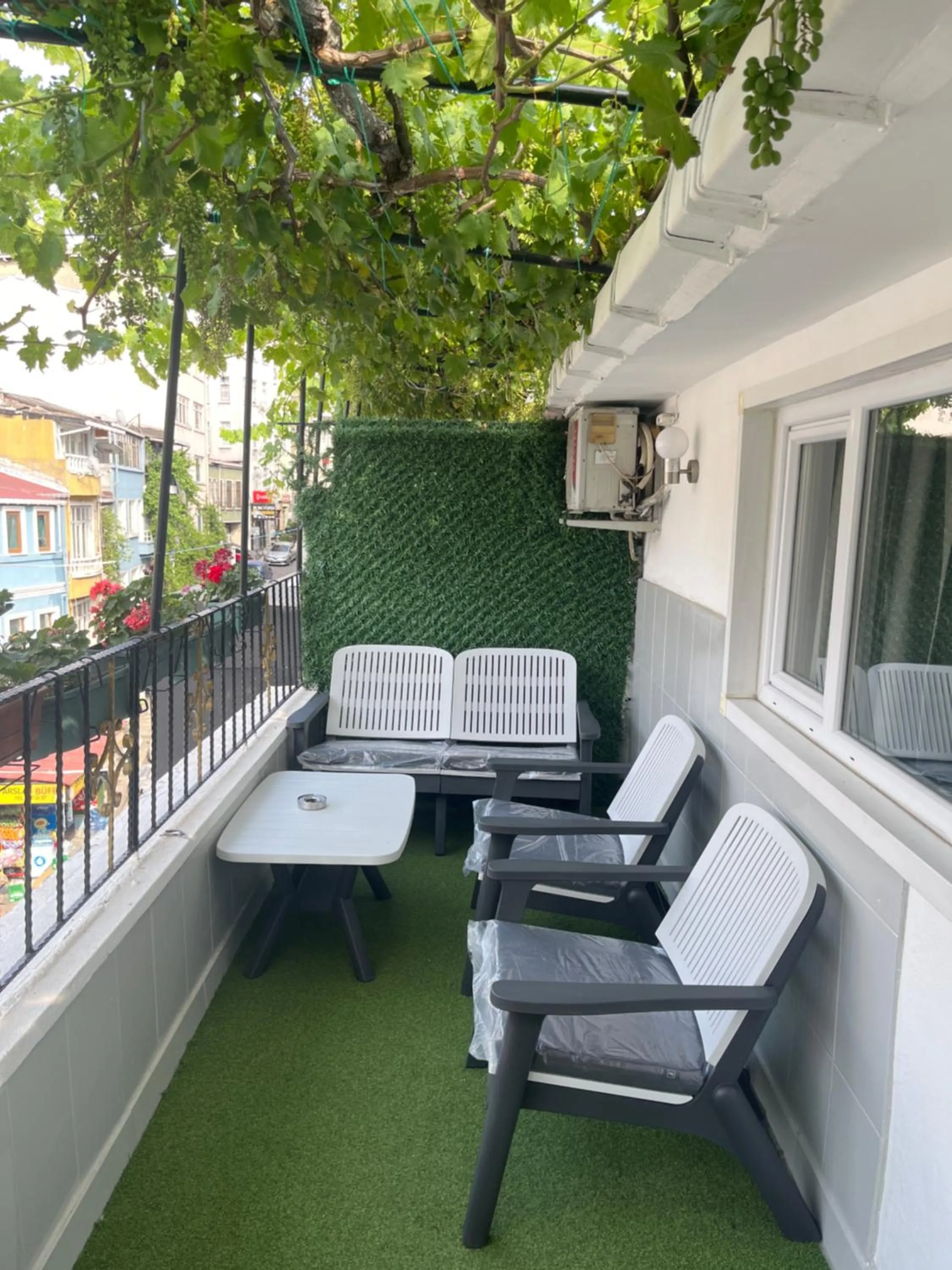 Patio in Taksim Neo Pera Suites