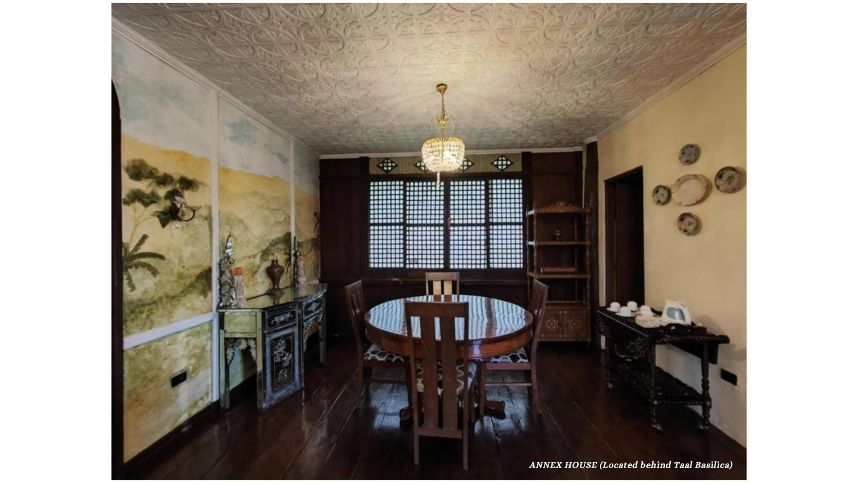 Paradores Del Castillo