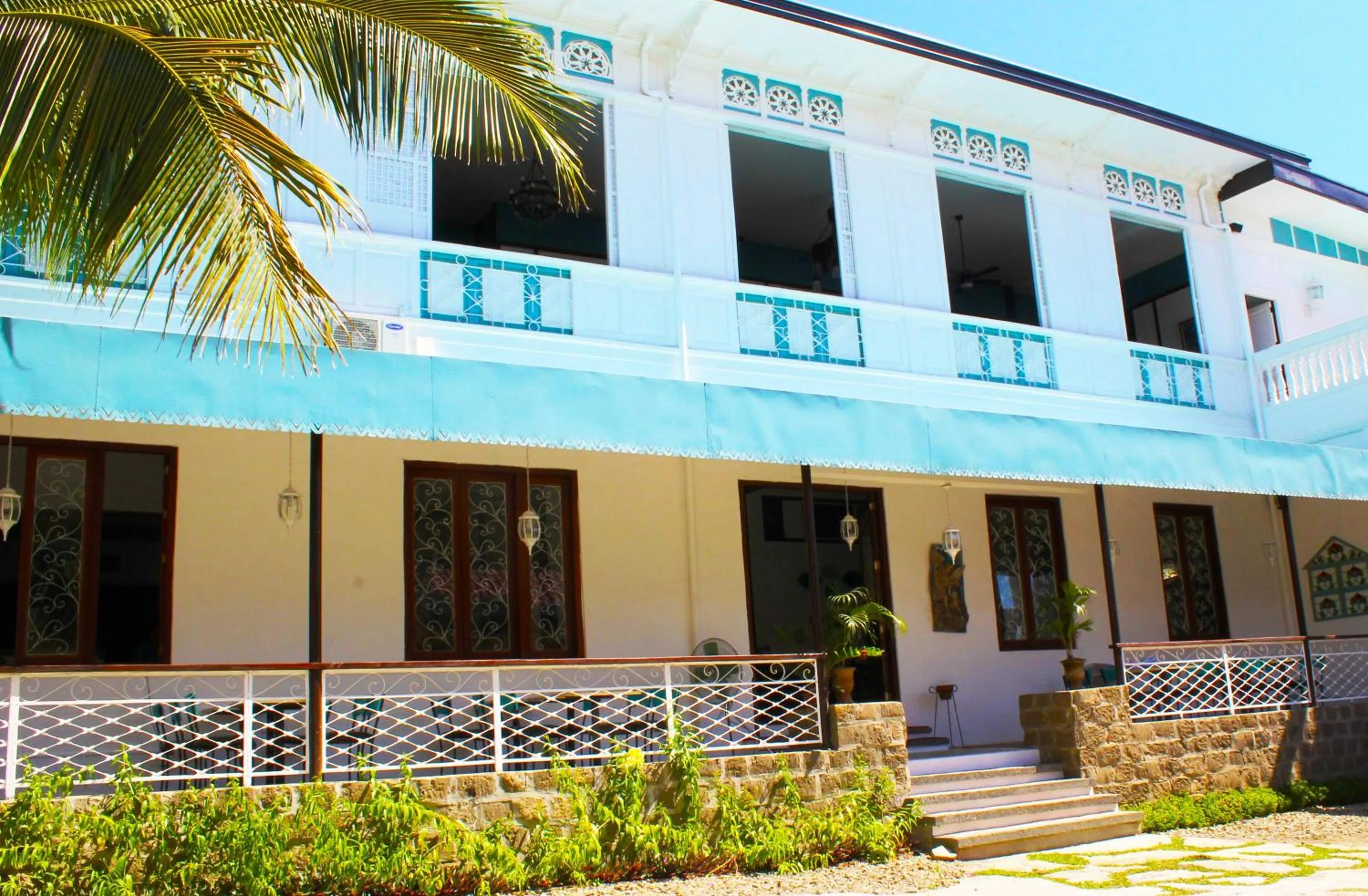 Property building in Paradores Del Castillo