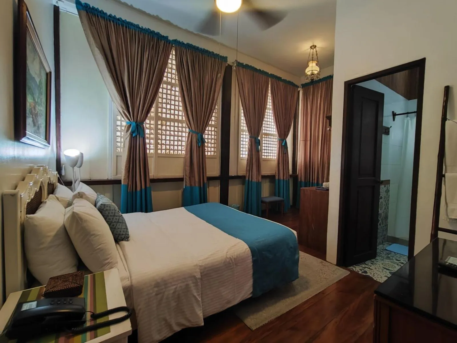 Bed in Paradores Del Castillo