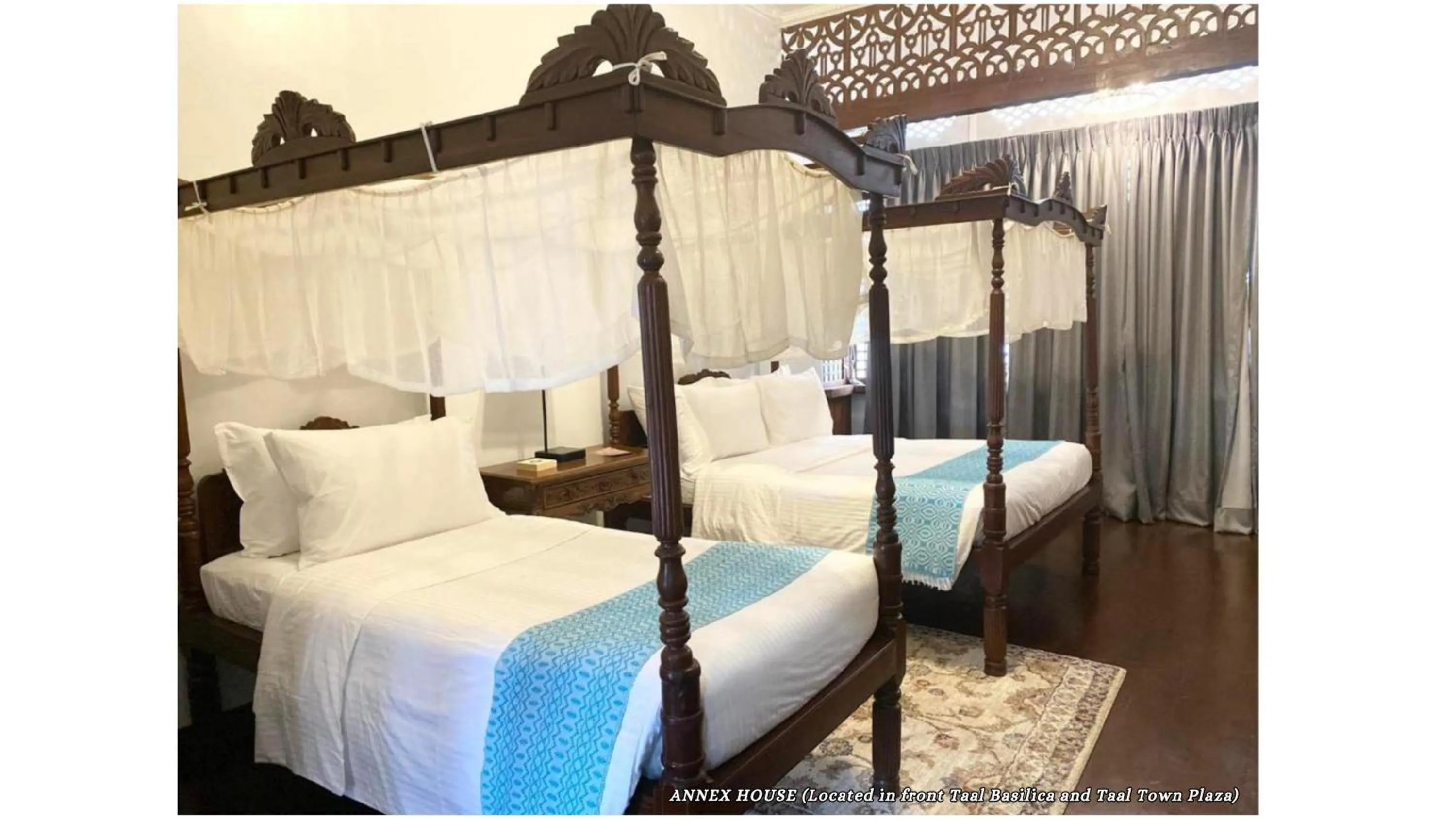 Bed in Paradores Del Castillo