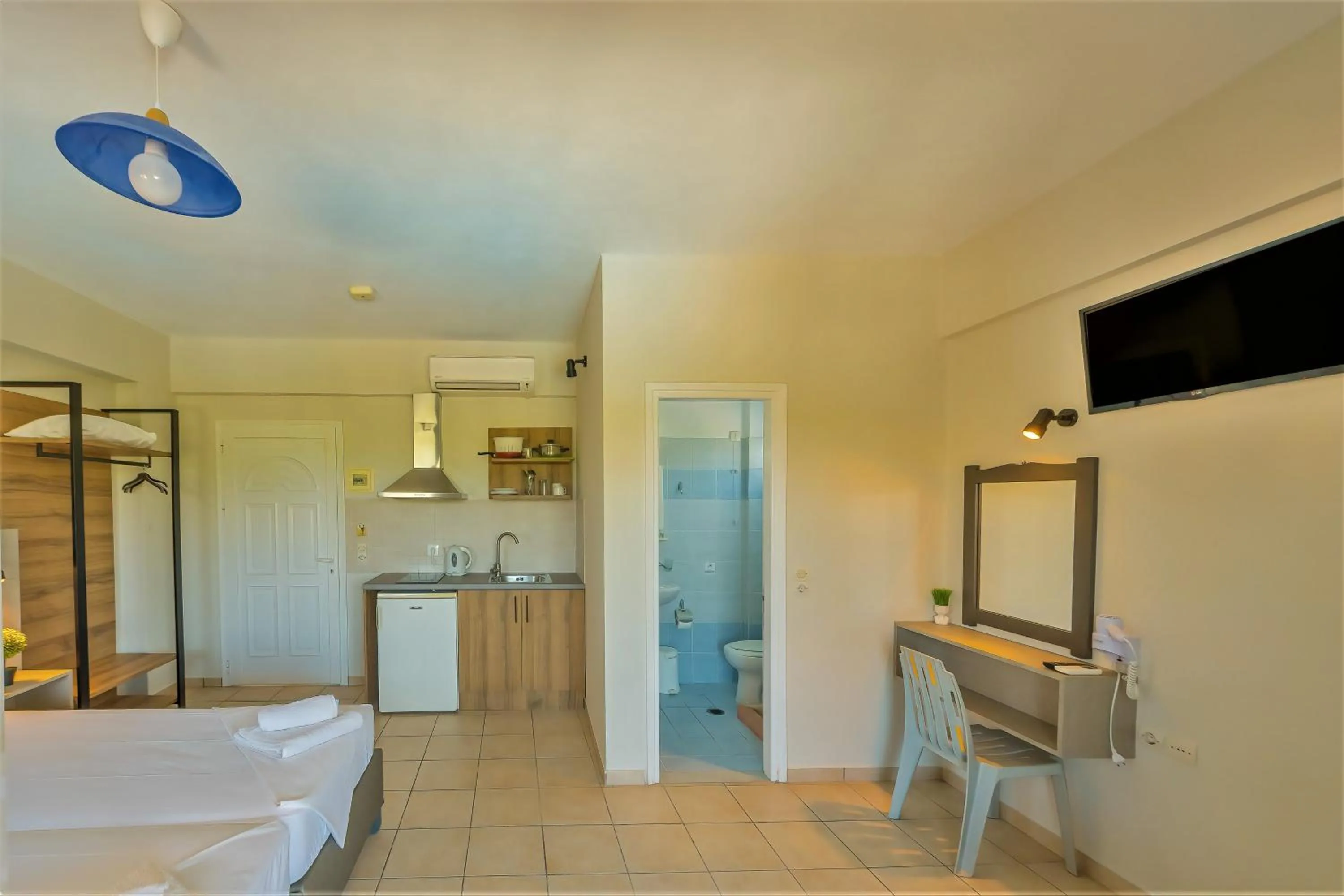 Bathroom, Bed in Nikos Villas