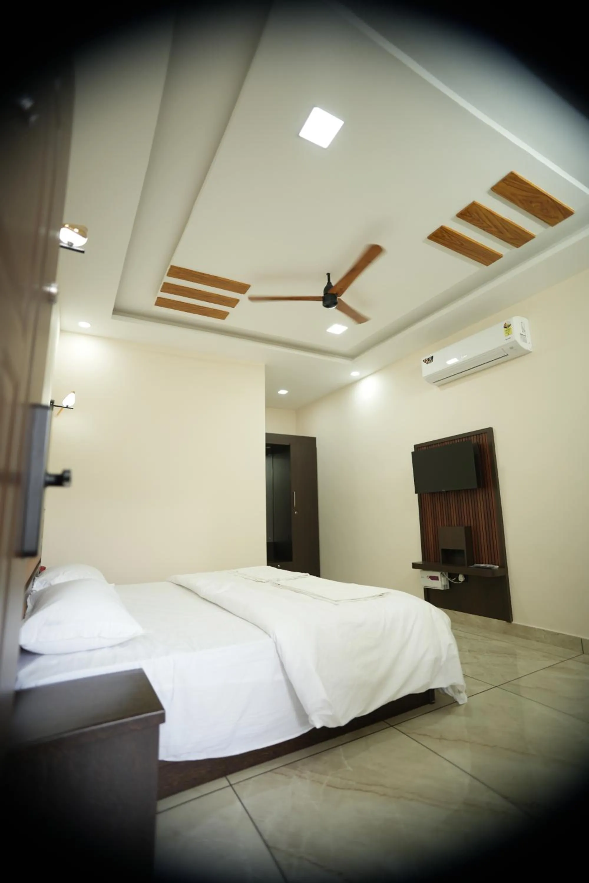 Bedroom, Bed in Manasa Water Park and Resort