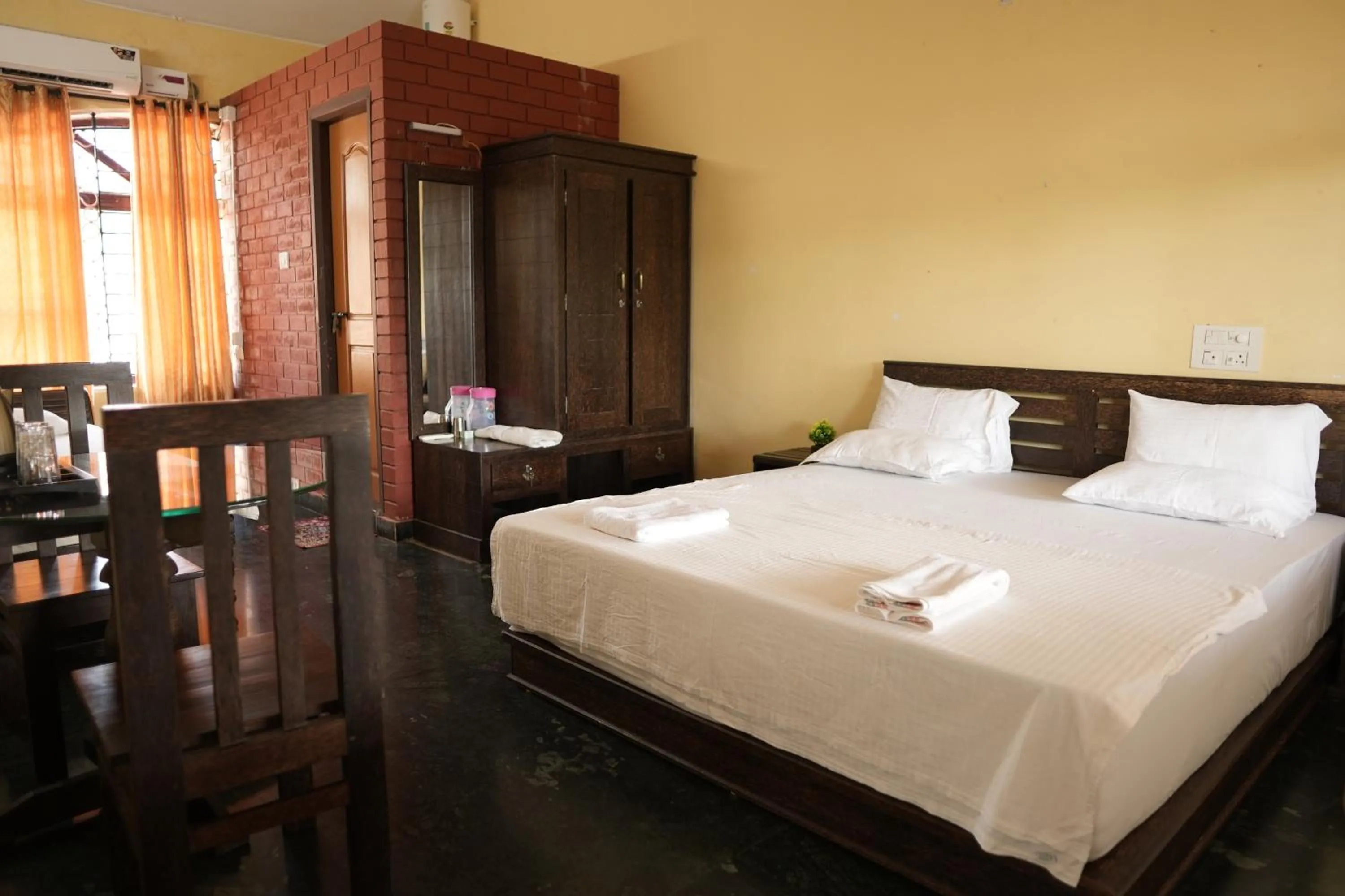 Bedroom, Bed in Manasa Water Park and Resort