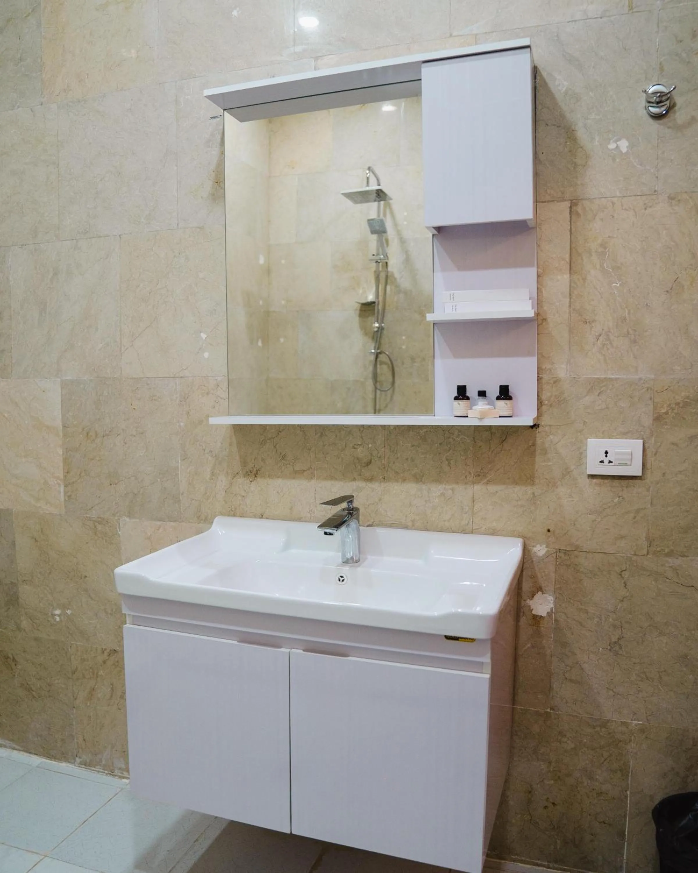 Bathroom in Olive Garden Baku Hotel