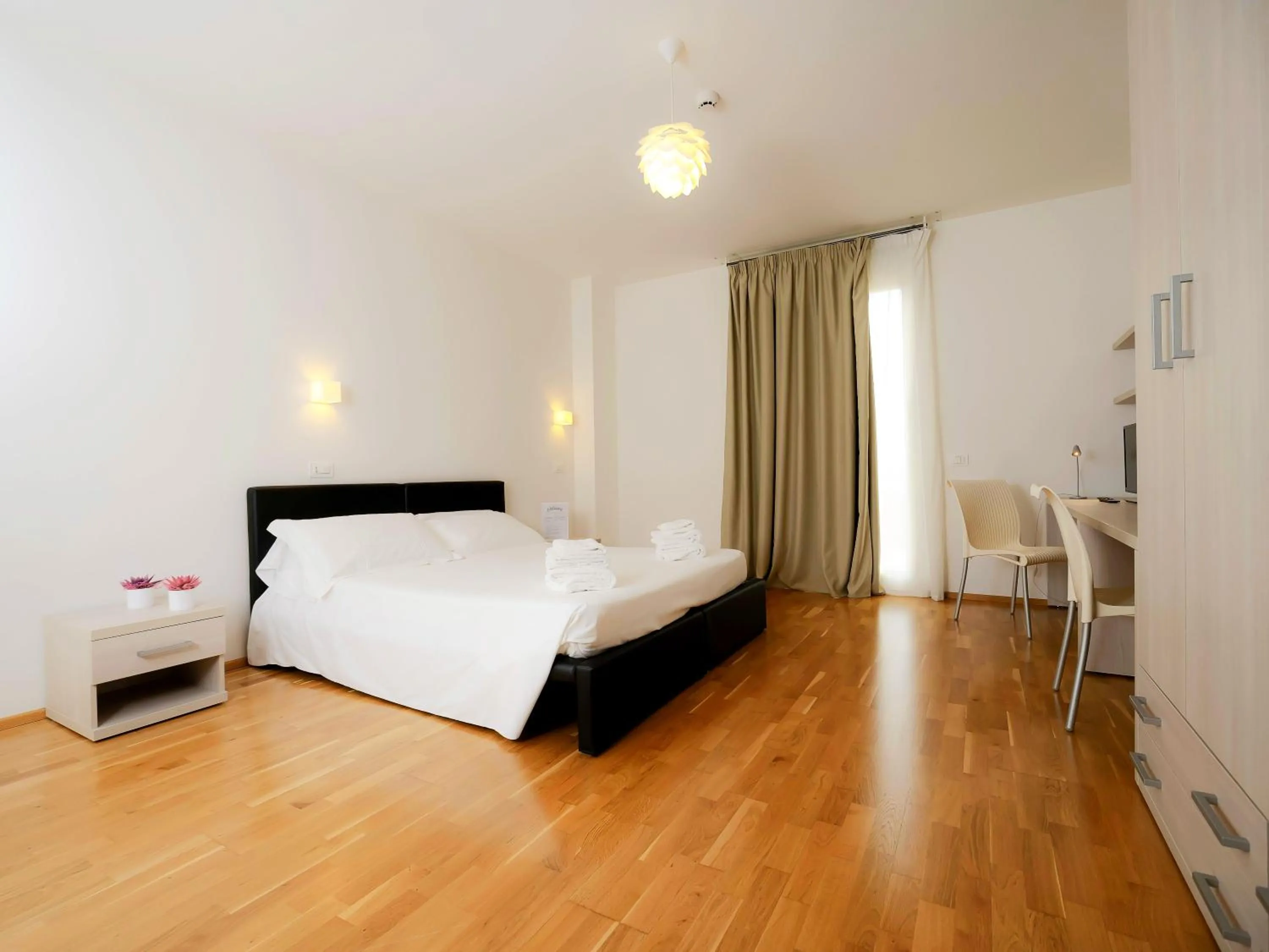 Photo of the whole room, Bed in Hotel Arezzo ASC