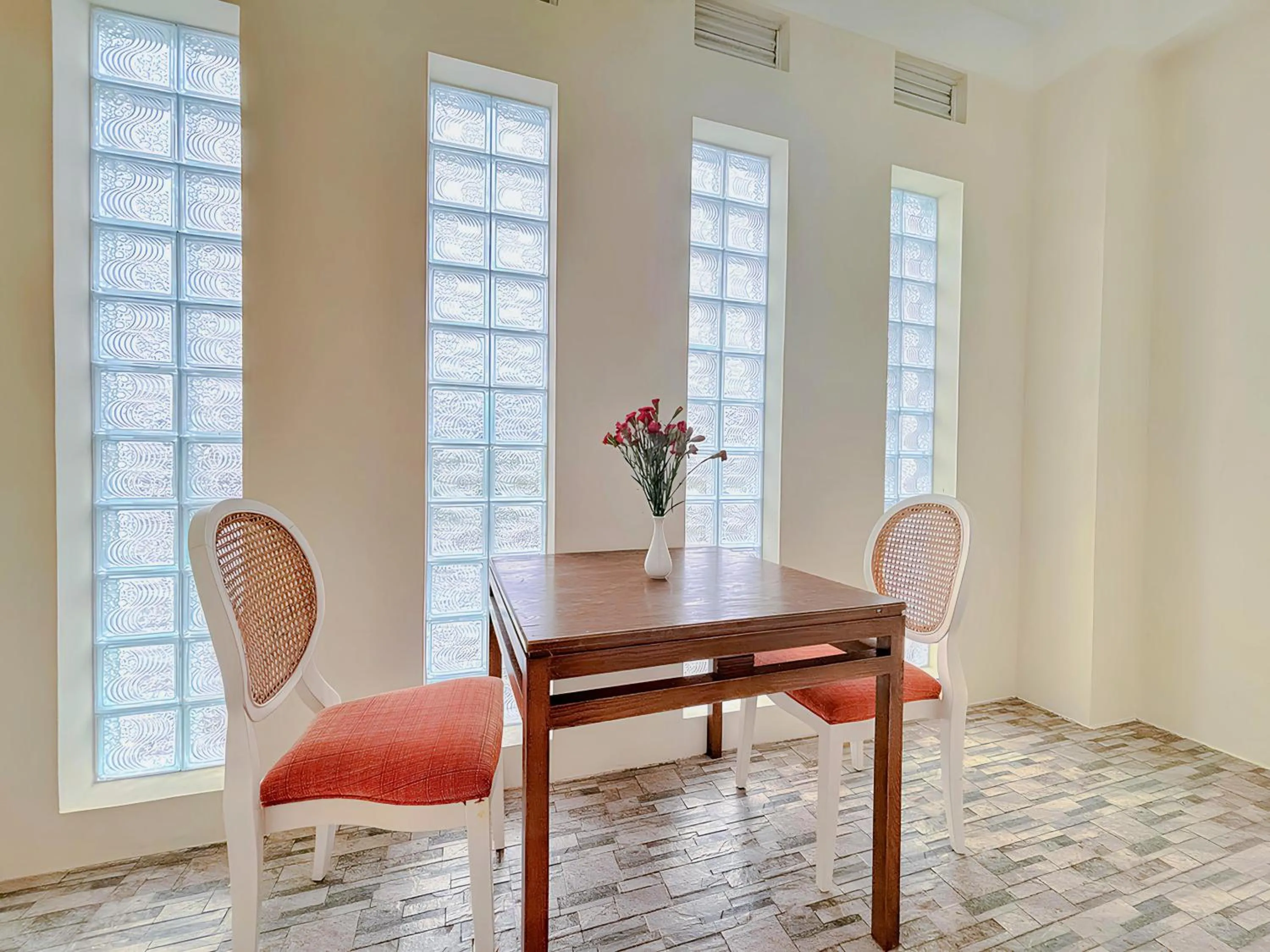 Seating area in Phoenix Hotel Vung Tau