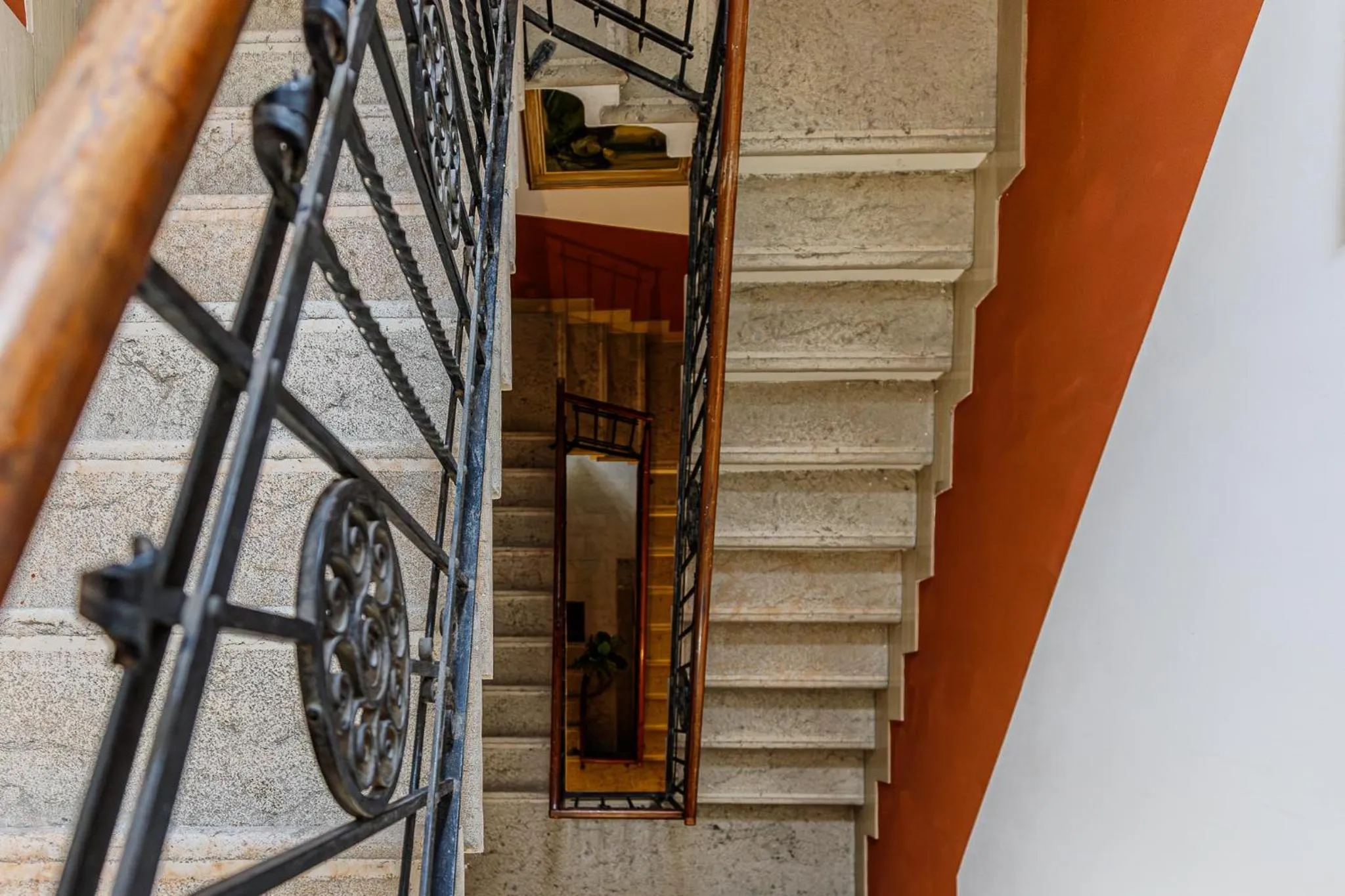 Property building in Le Dimore Centro - Strategico per Verona