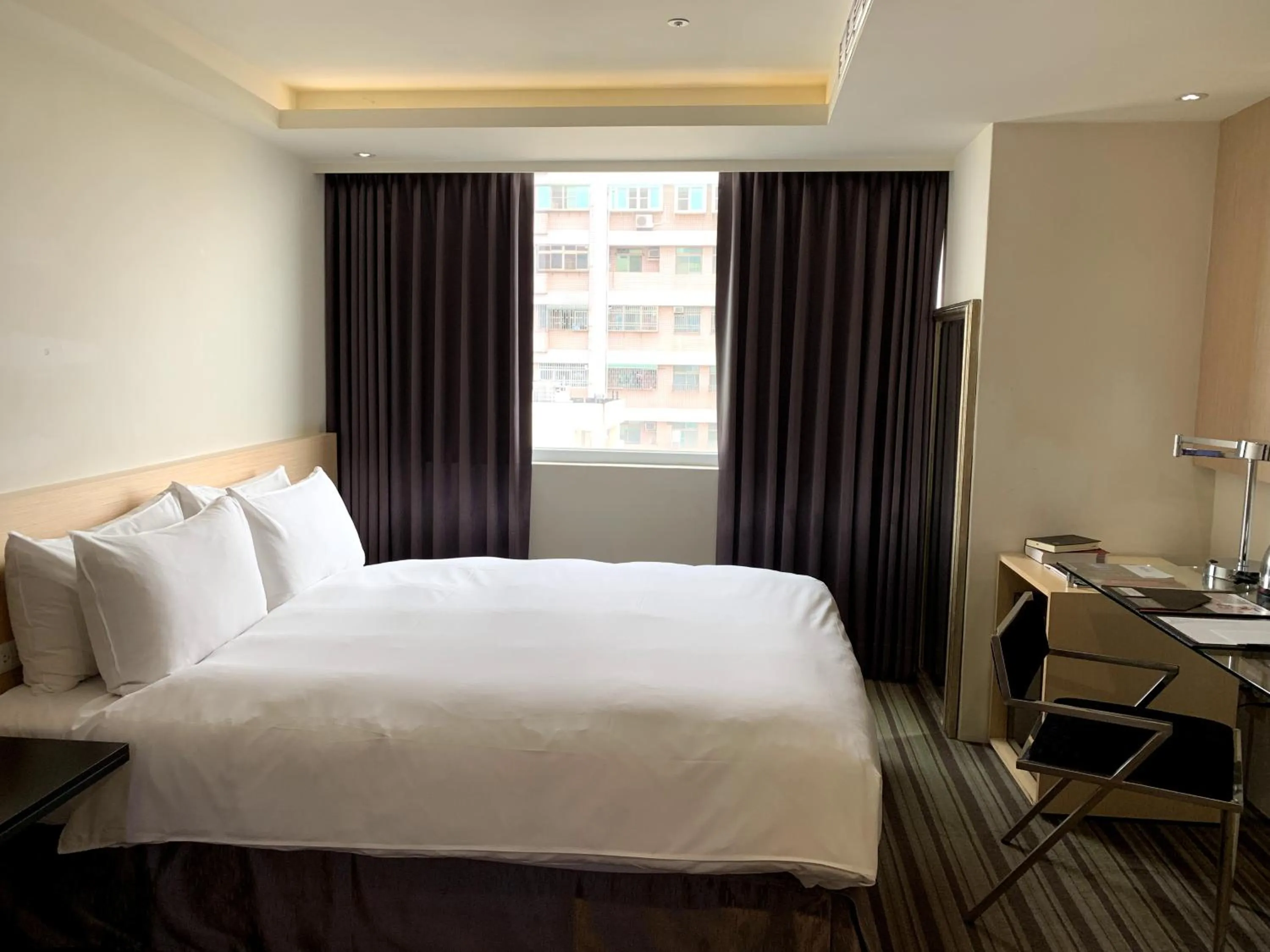 Bedroom, Bed in de rěve Express Hotel